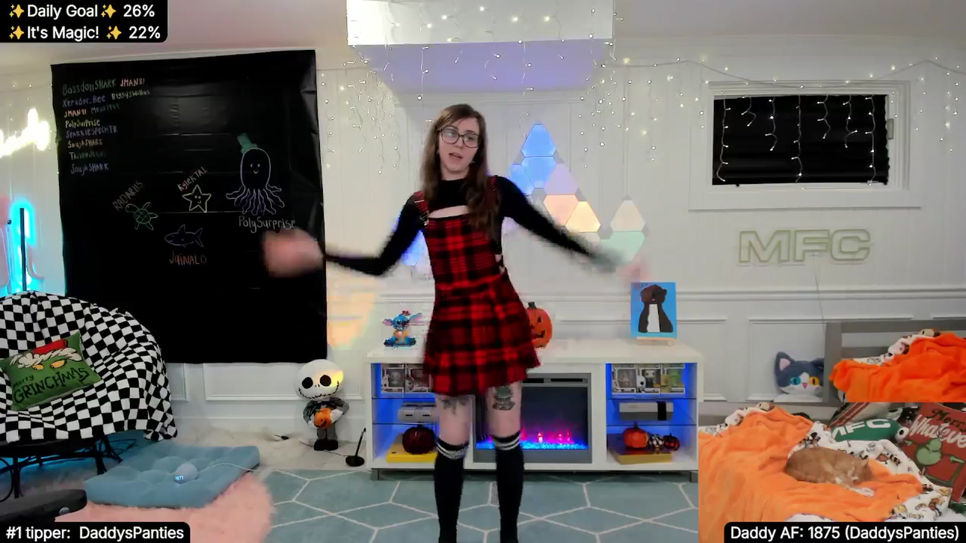 Gallery image thumbnail from TheSharkQueen's myfreecams stream on, 11/30/2025, 10:34 image 19 of 20
