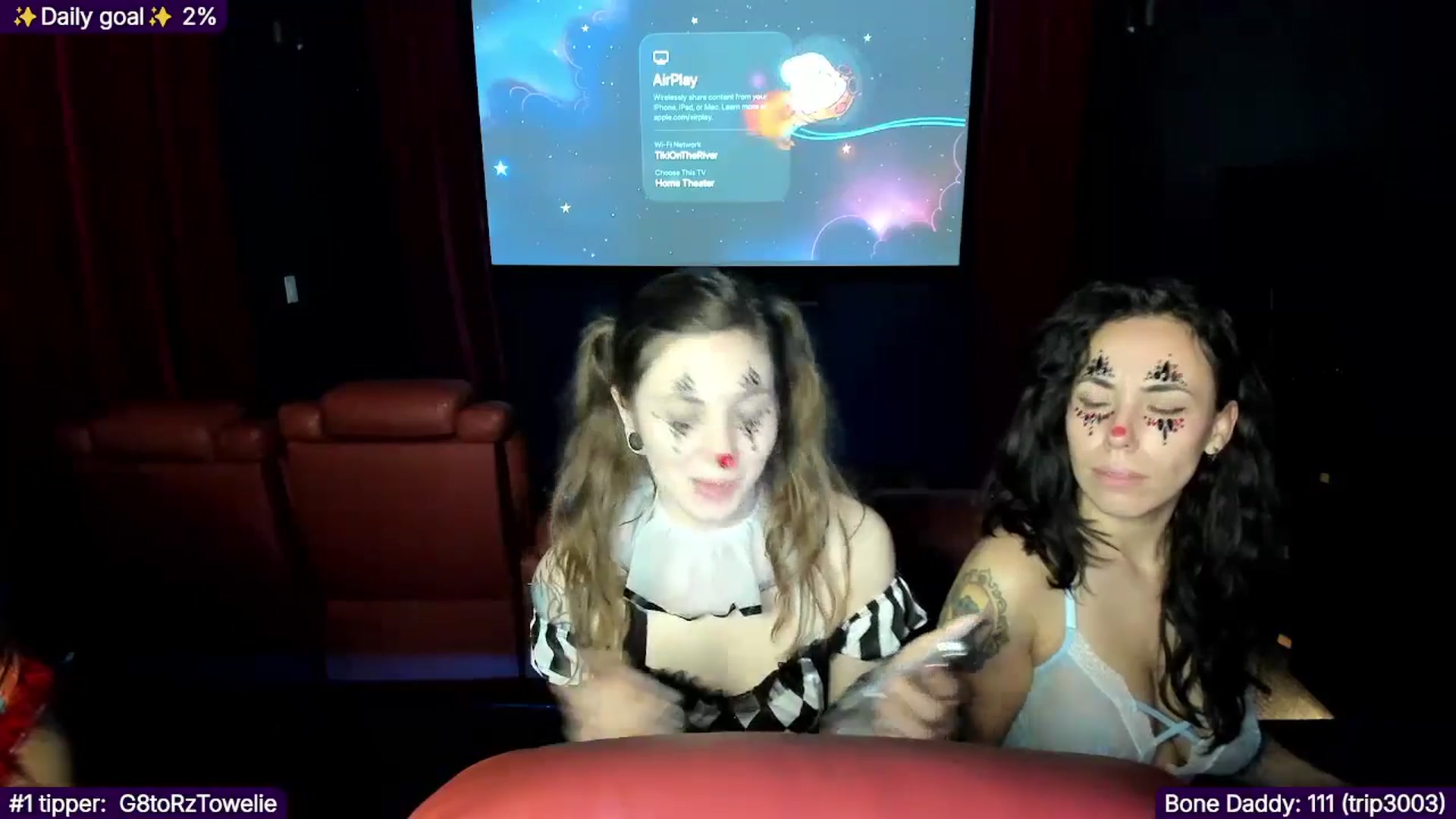 Gallery image thumbnail from TheSharkQueen's myfreecams stream on, 12/07/2025, 05:09 image 12 of 20