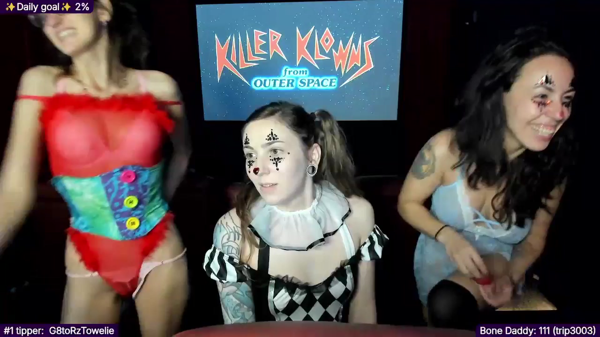 Gallery image thumbnail from TheSharkQueen's myfreecams stream on, 12/07/2025, 05:09 image 18 of 20