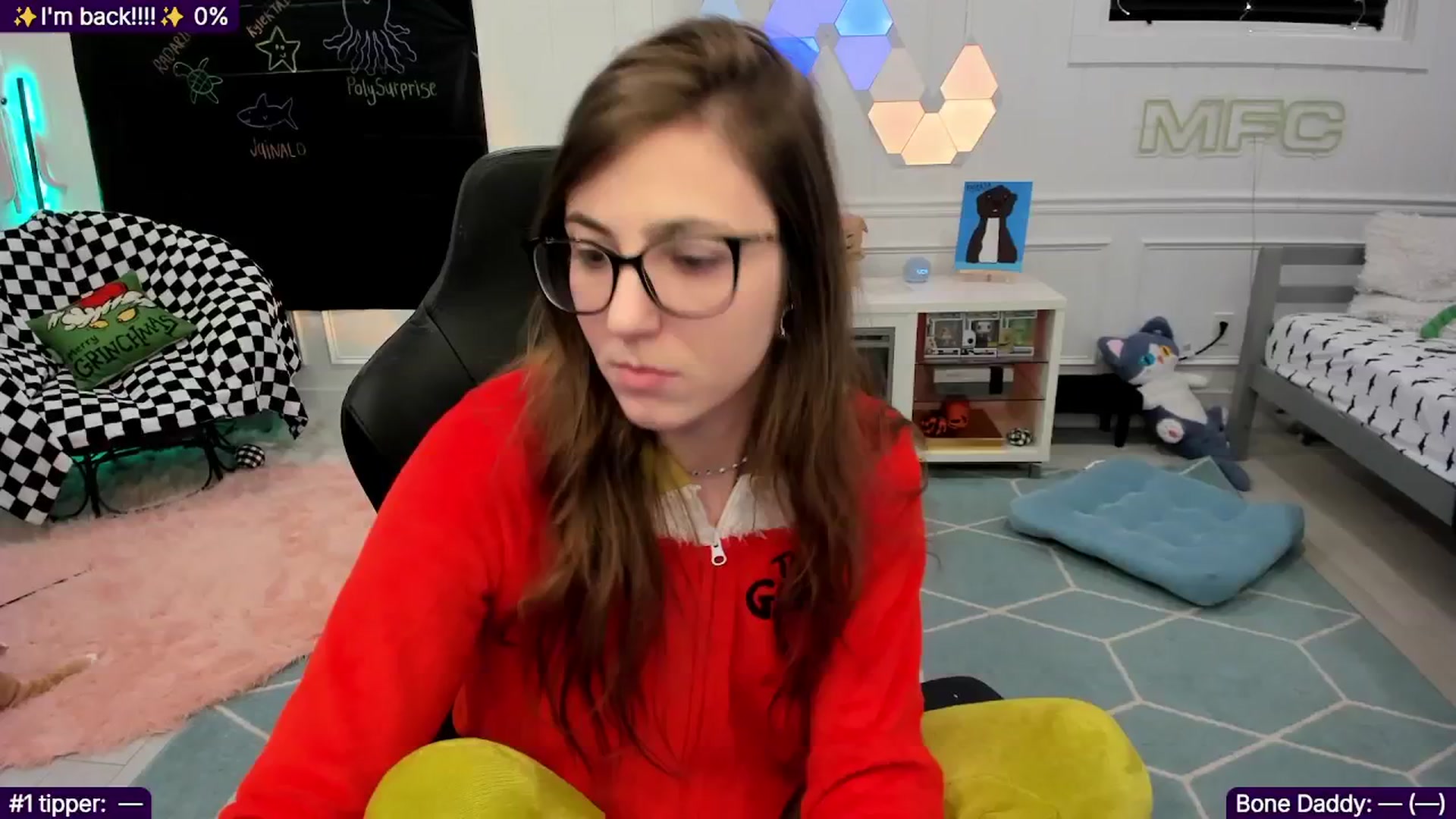 Gallery image thumbnail from TheSharkQueen's myfreecams stream on, 12/19/2025, 07:24 image 2 of 20