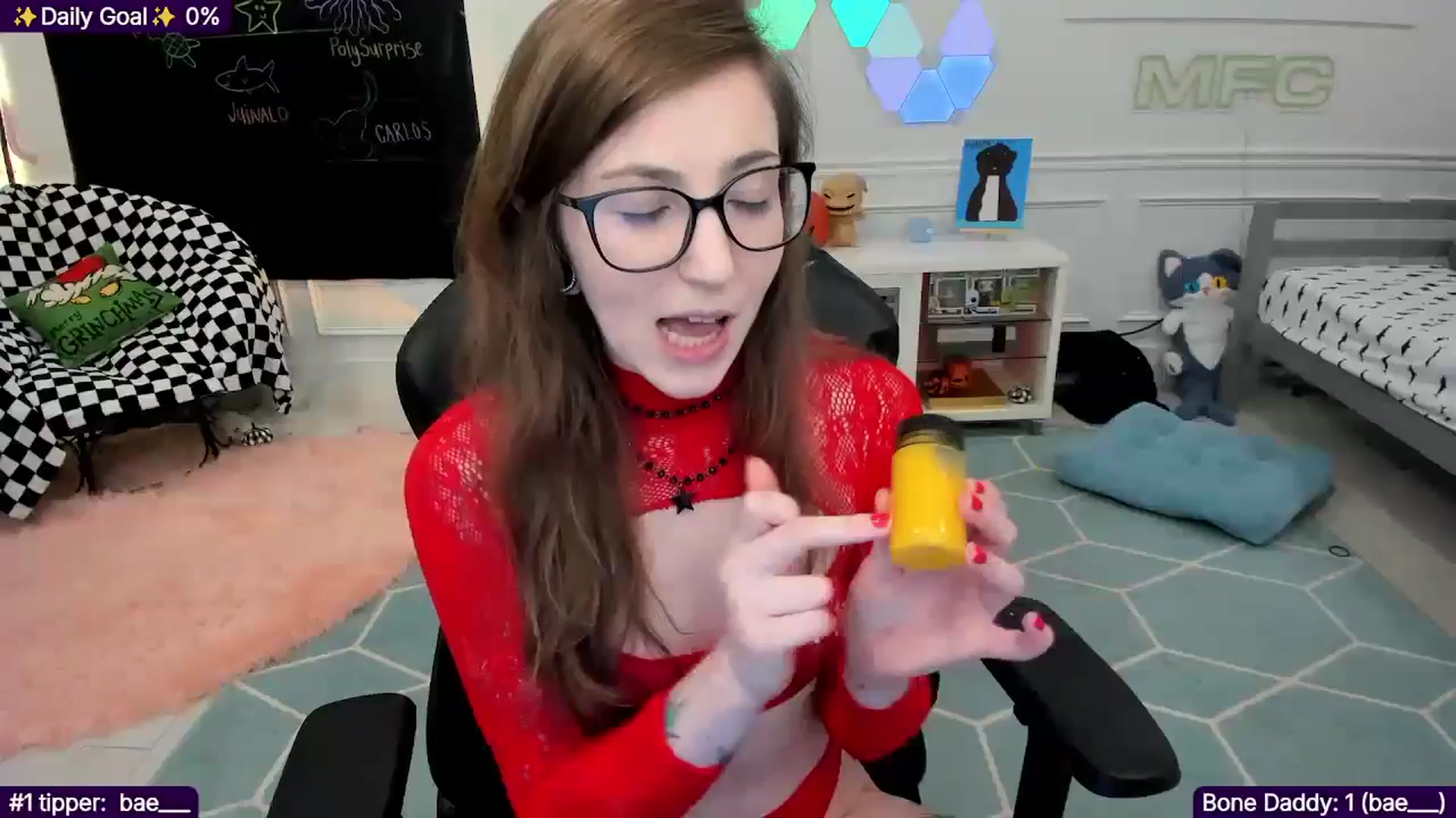 Gallery image thumbnail from TheSharkQueen's myfreecams stream on, 12/22/2025, 02:44 image 9 of 20