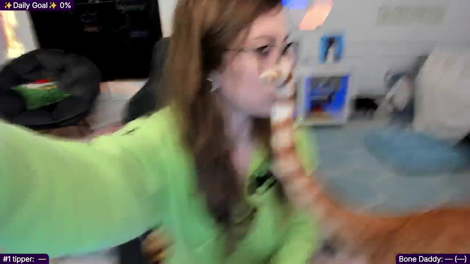 Gallery image thumbnail from TheSharkQueen's myfreecams stream on, 12/31/2025, 03:39 image 4 of 20