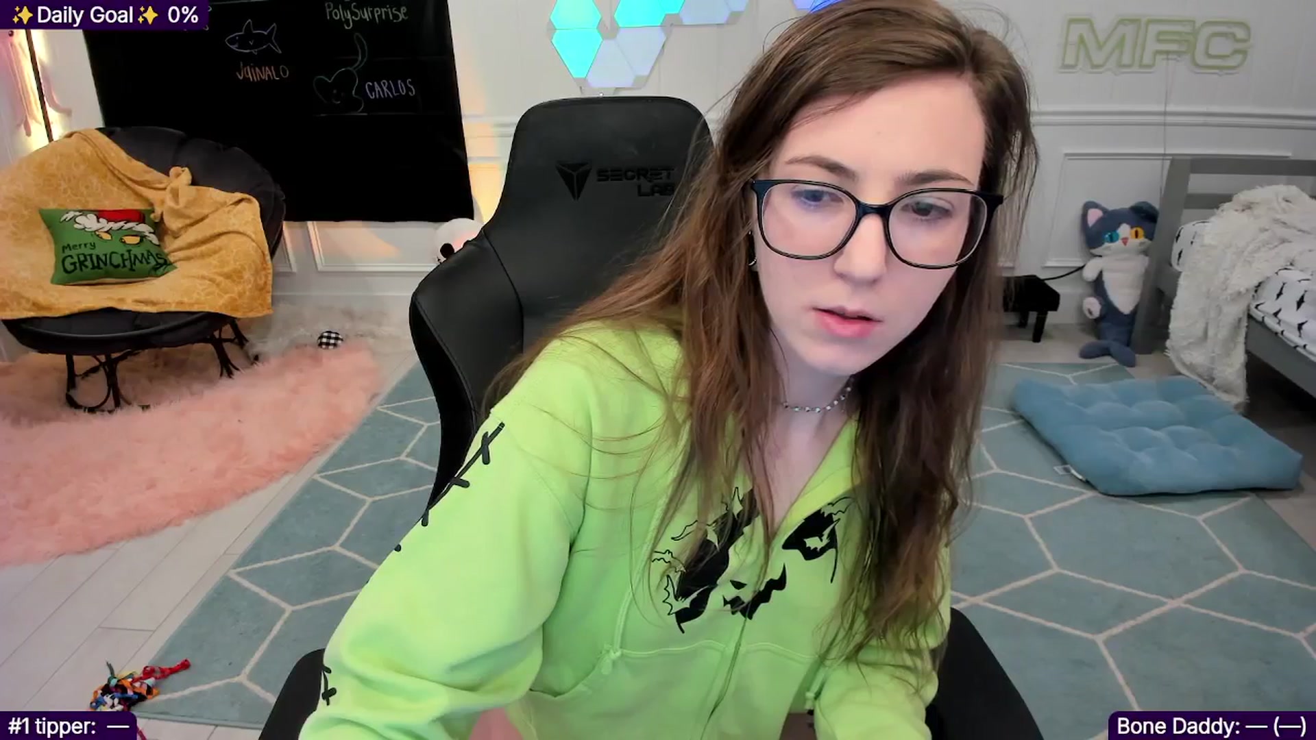 Gallery image thumbnail from TheSharkQueen's myfreecams stream on, 12/31/2025, 03:39 image 3 of 20