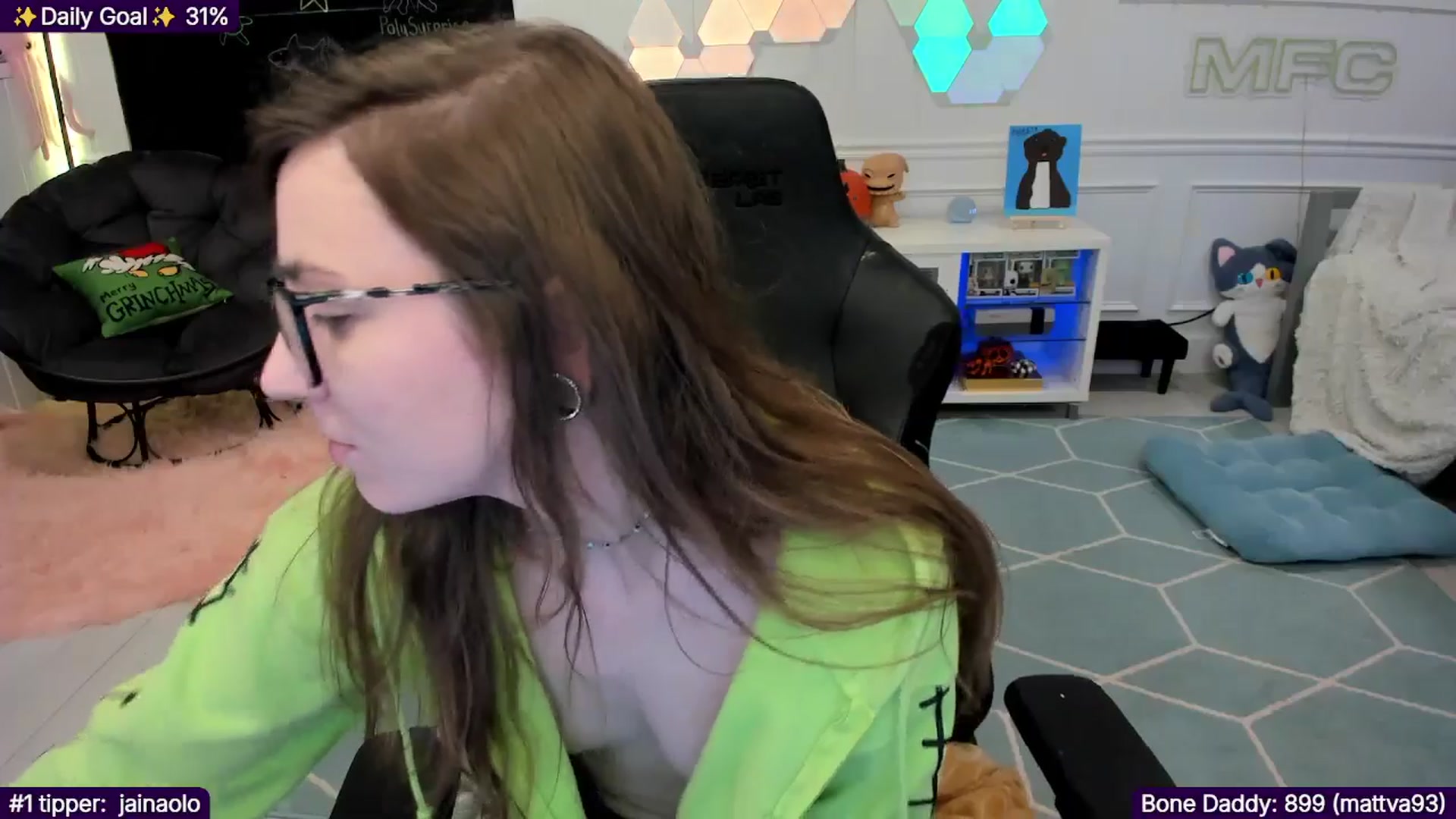 Gallery image thumbnail from TheSharkQueen's myfreecams stream on, 12/31/2025, 06:34 image 8 of 20