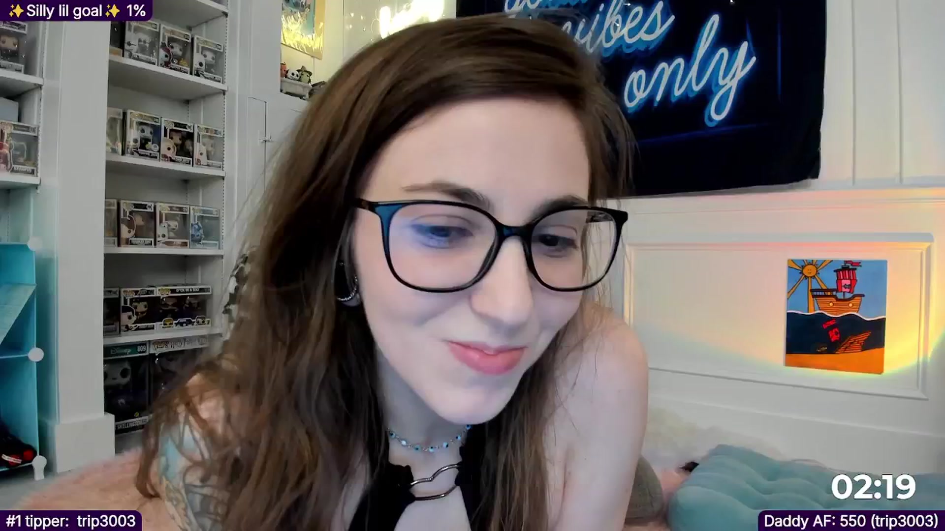 Gallery image thumbnail from TheSharkQueen's myfreecams stream on, 01/03/2026, 05:03 image 1 of 20