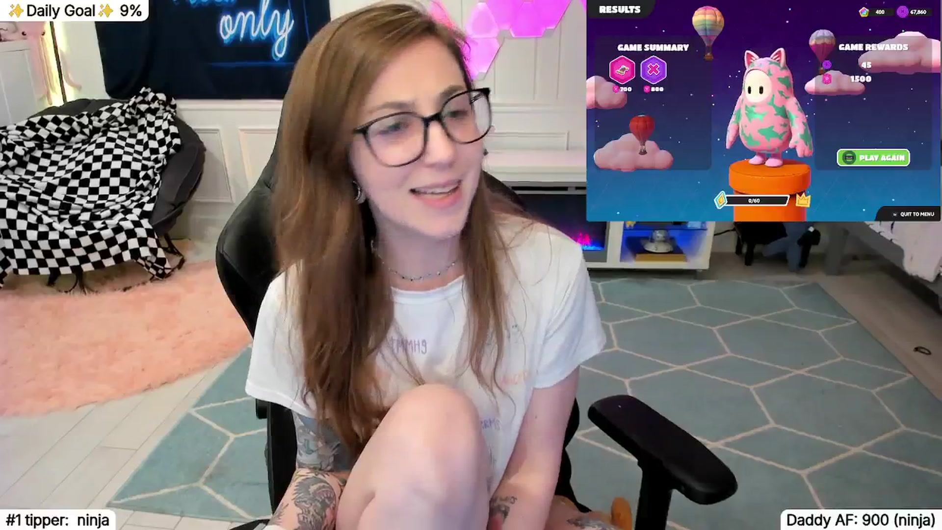 Gallery image thumbnail from TheSharkQueen's myfreecams stream on, 01/06/2026, 05:26 image 15 of 20