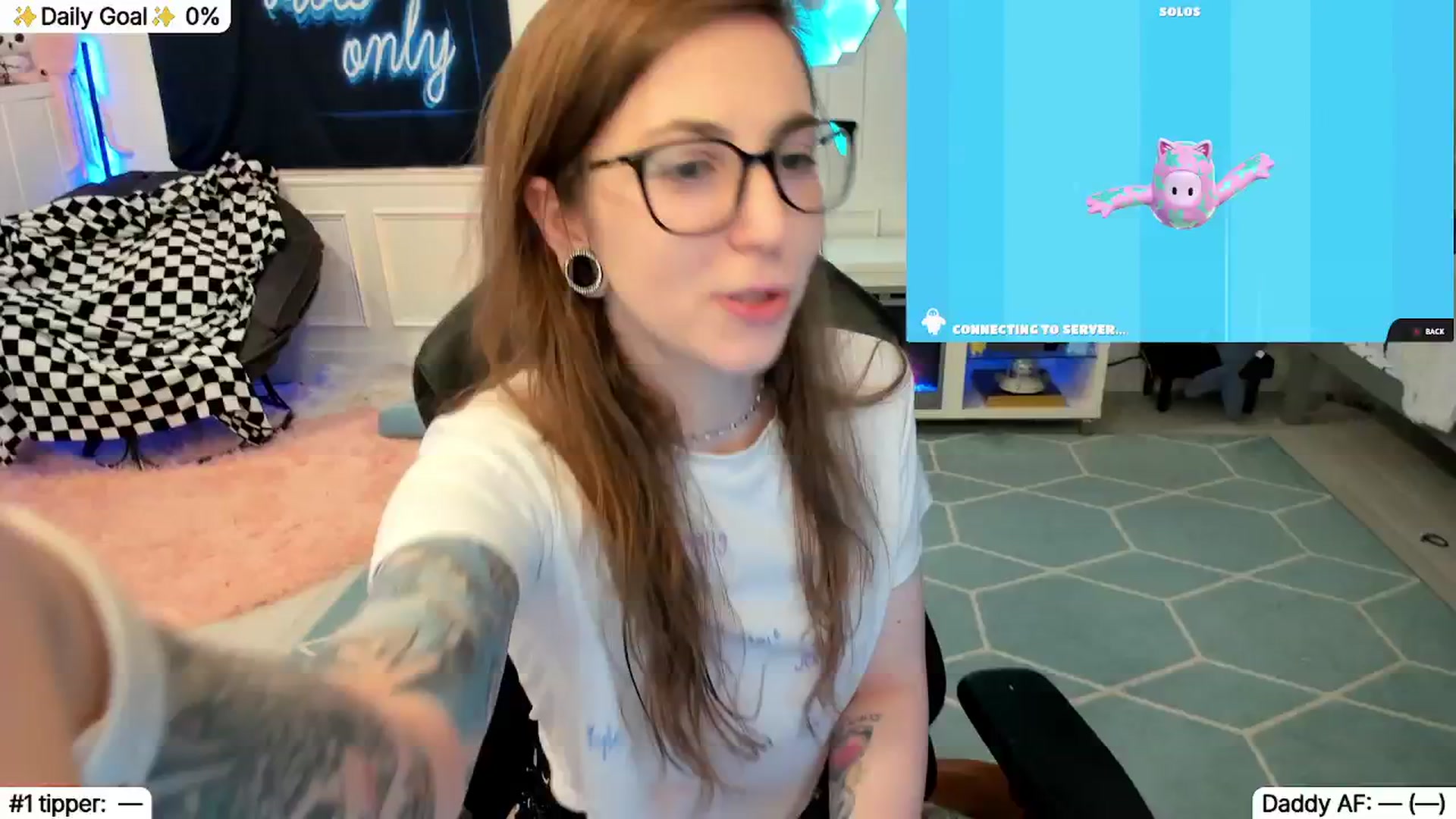 Gallery image thumbnail from TheSharkQueen's myfreecams stream on, 01/06/2026, 05:26 image 2 of 20