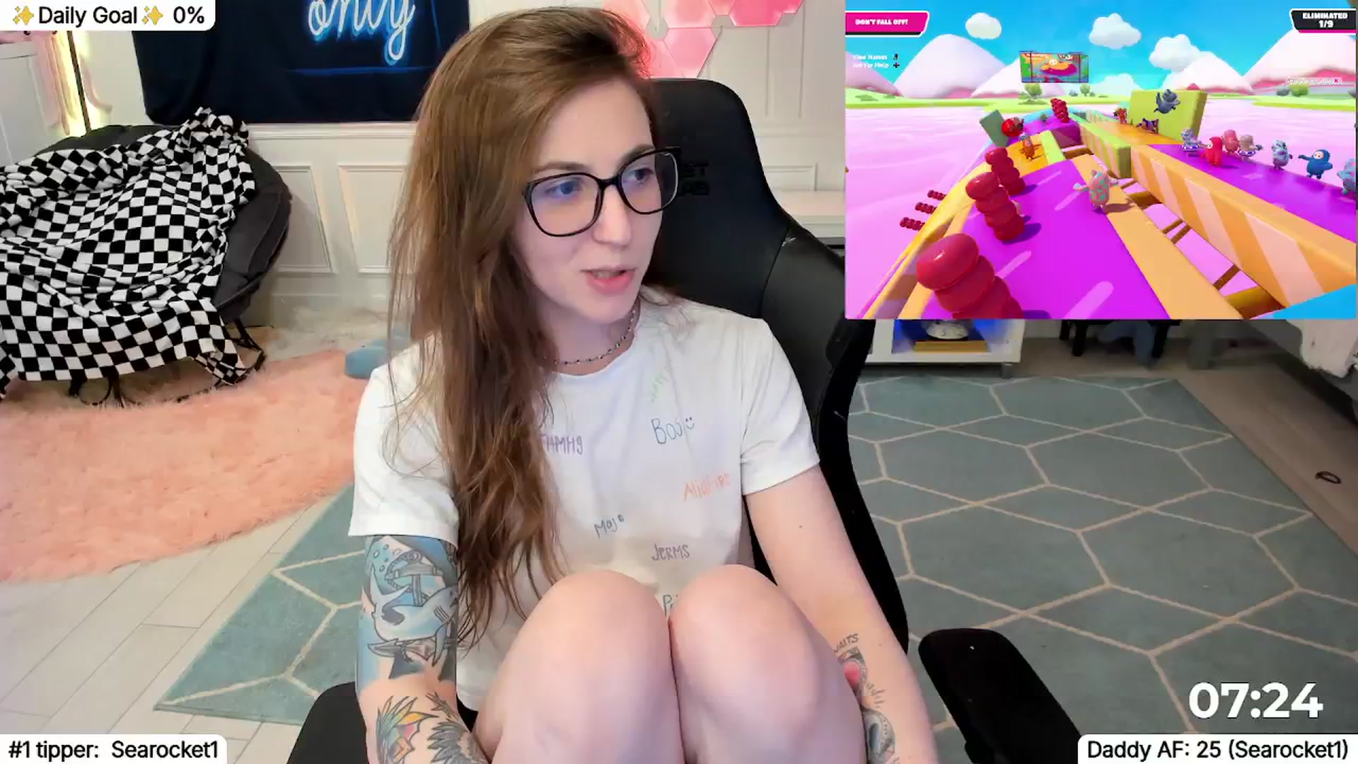 Gallery image thumbnail from TheSharkQueen's myfreecams stream on, 01/06/2026, 05:26 image 8 of 20
