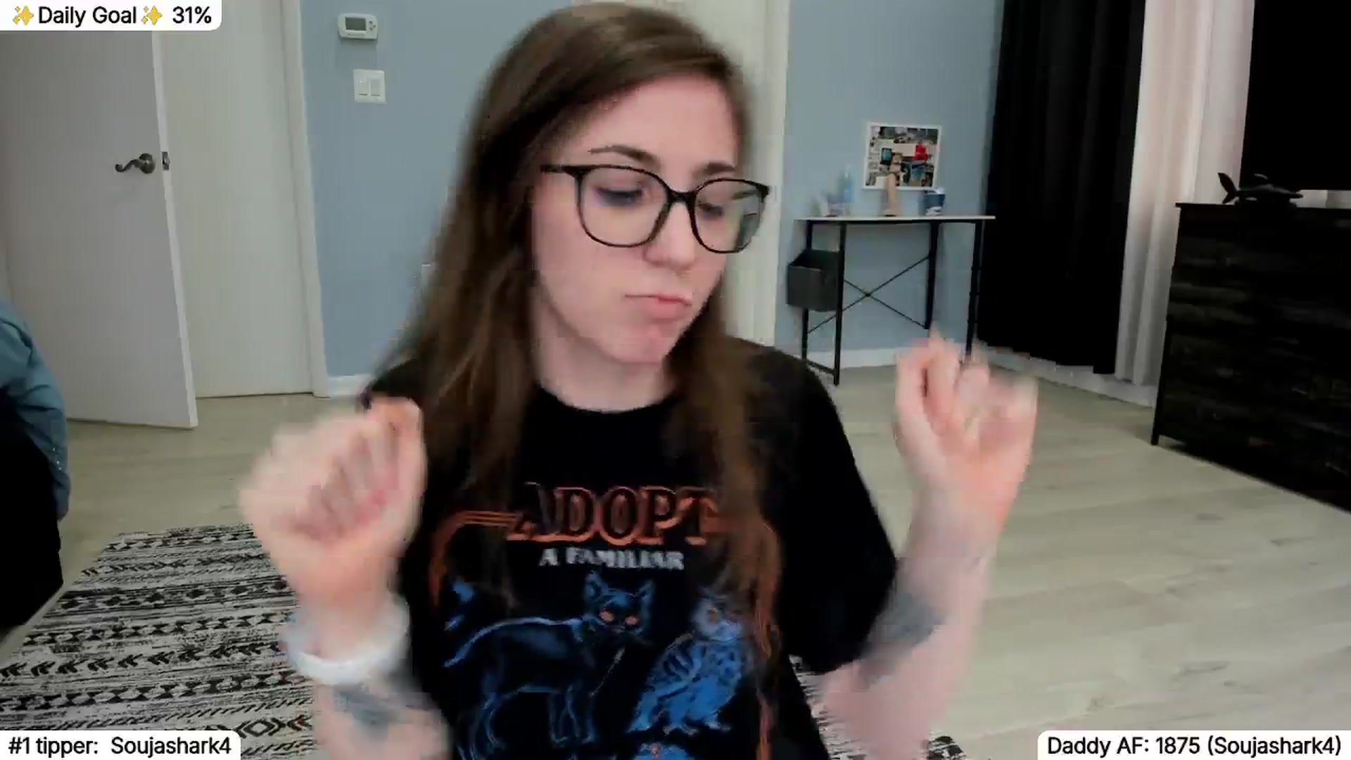 Gallery image thumbnail from TheSharkQueen's myfreecams stream on, 01/06/2026, 21:15 image 14 of 20