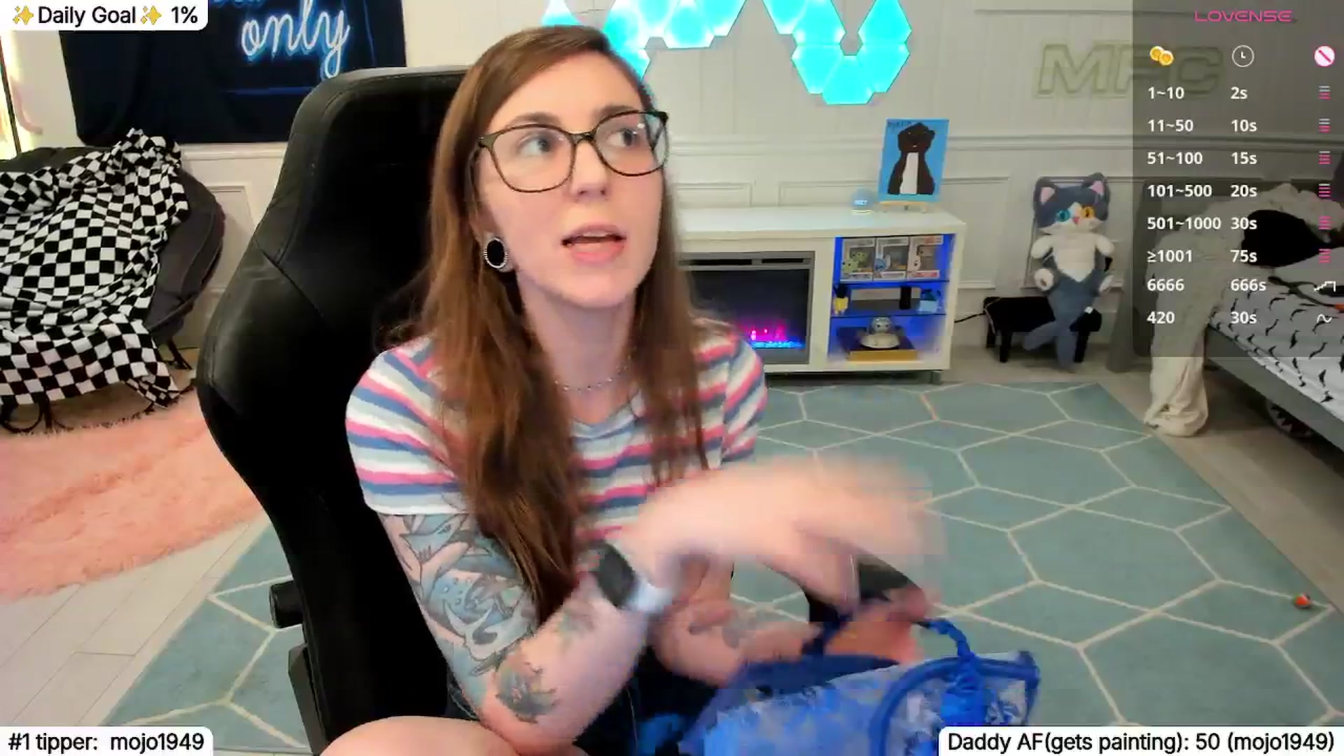 Gallery image thumbnail from TheSharkQueen's myfreecams stream on, 01/08/2026, 03:46 image 9 of 20