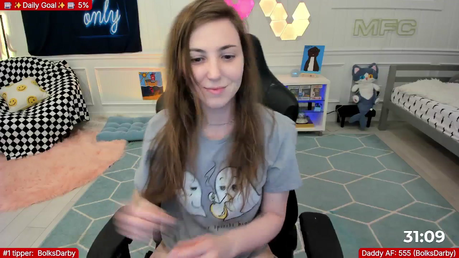 Gallery image thumbnail from TheSharkQueen's myfreecams stream on, 01/16/2026, 04:17 image 14 of 20