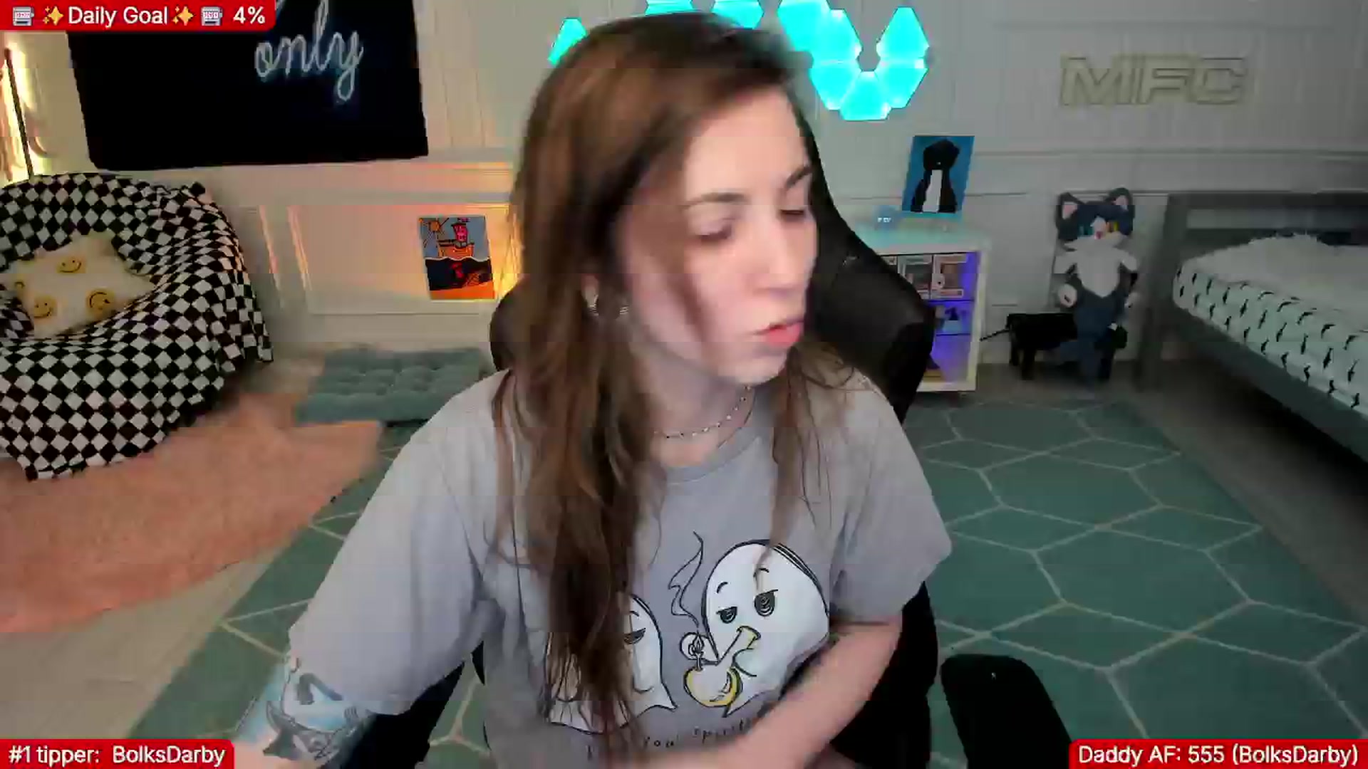 Gallery image thumbnail from TheSharkQueen's myfreecams stream on, 01/16/2026, 04:17 image 3 of 20