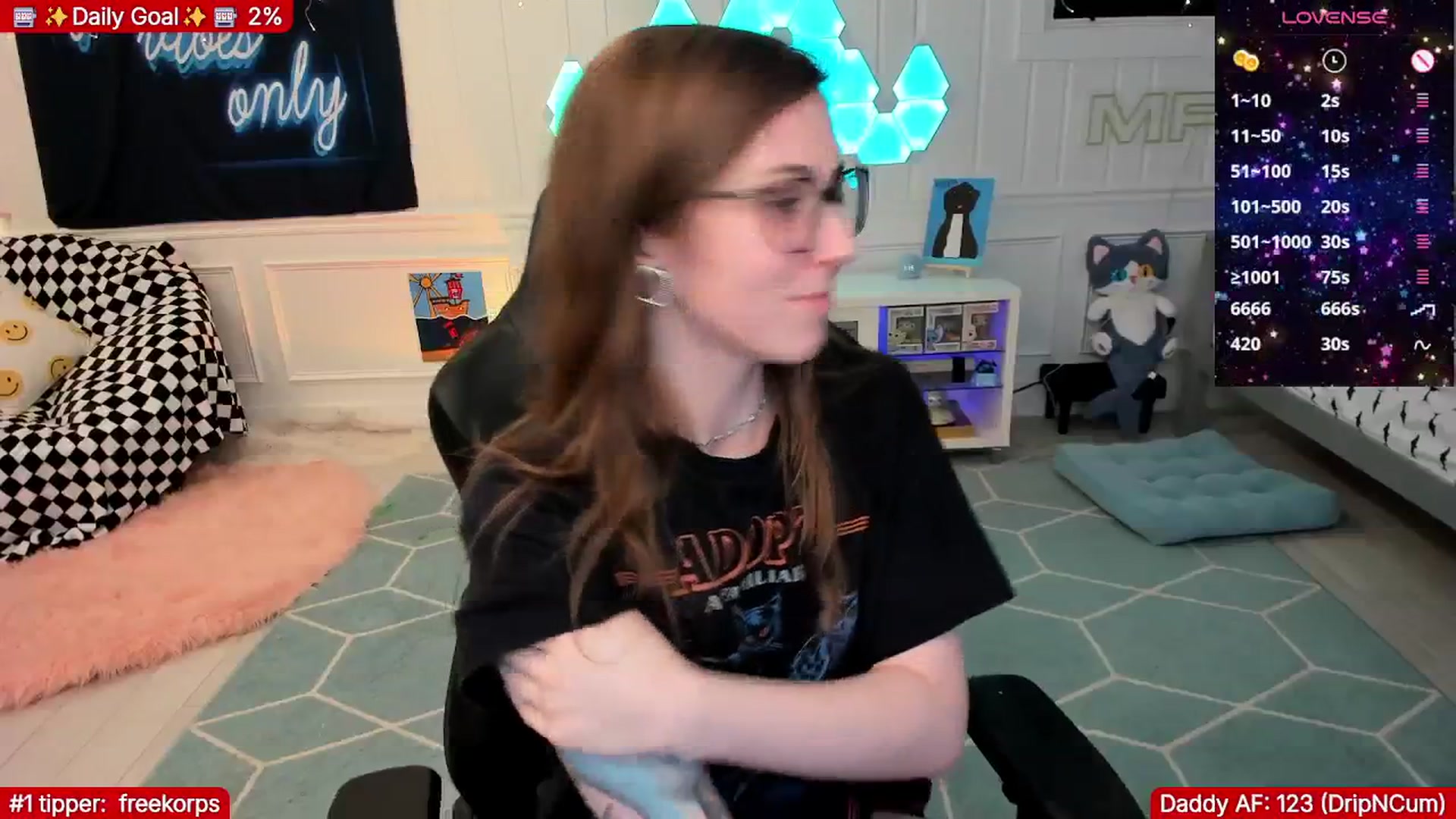 Gallery image thumbnail from TheSharkQueen's myfreecams stream on, 01/17/2026, 08:36 image 9 of 20
