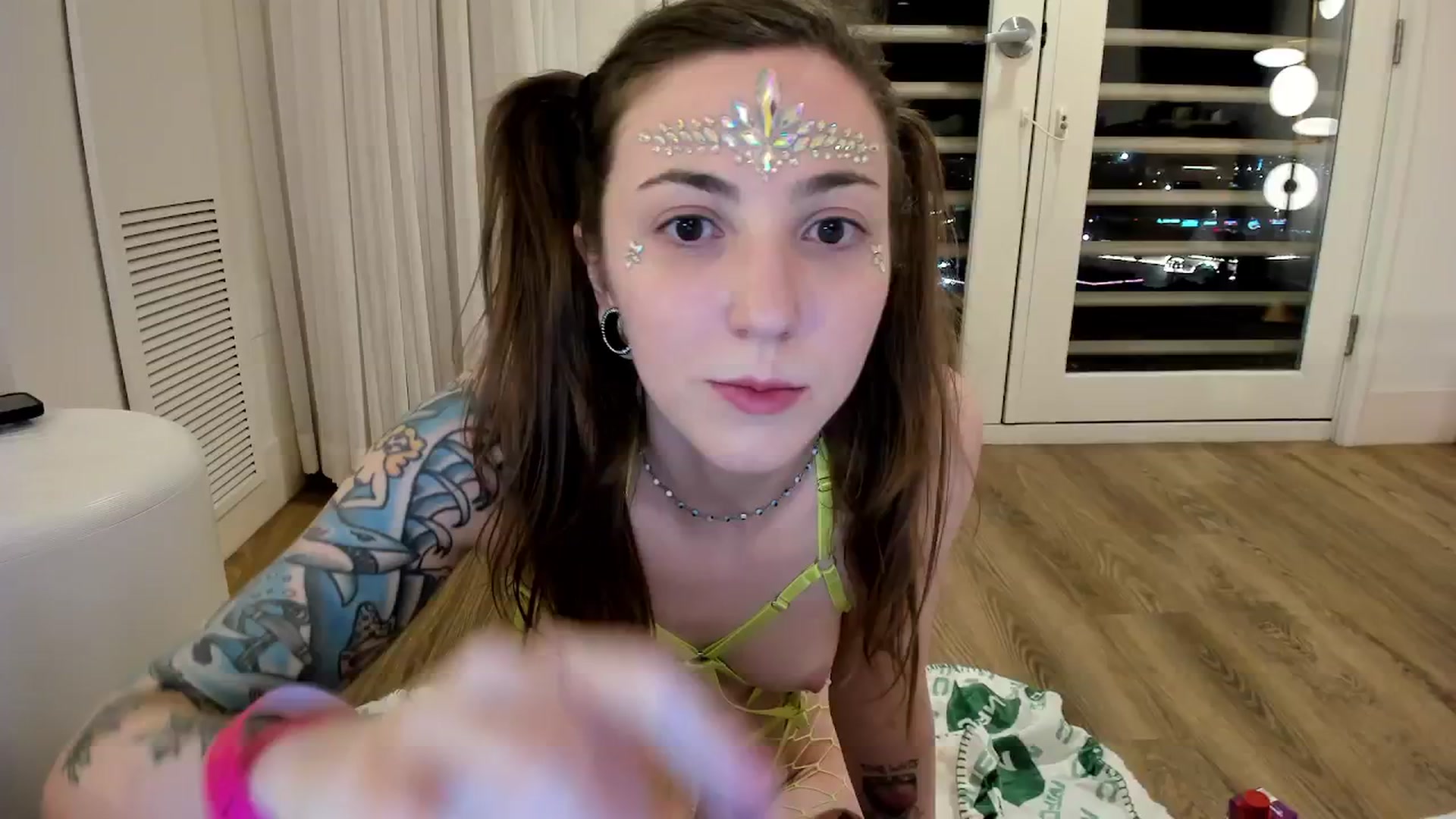 Gallery image thumbnail from TheSharkQueen's myfreecams stream on, 01/24/2026, 04:37 image 8 of 20