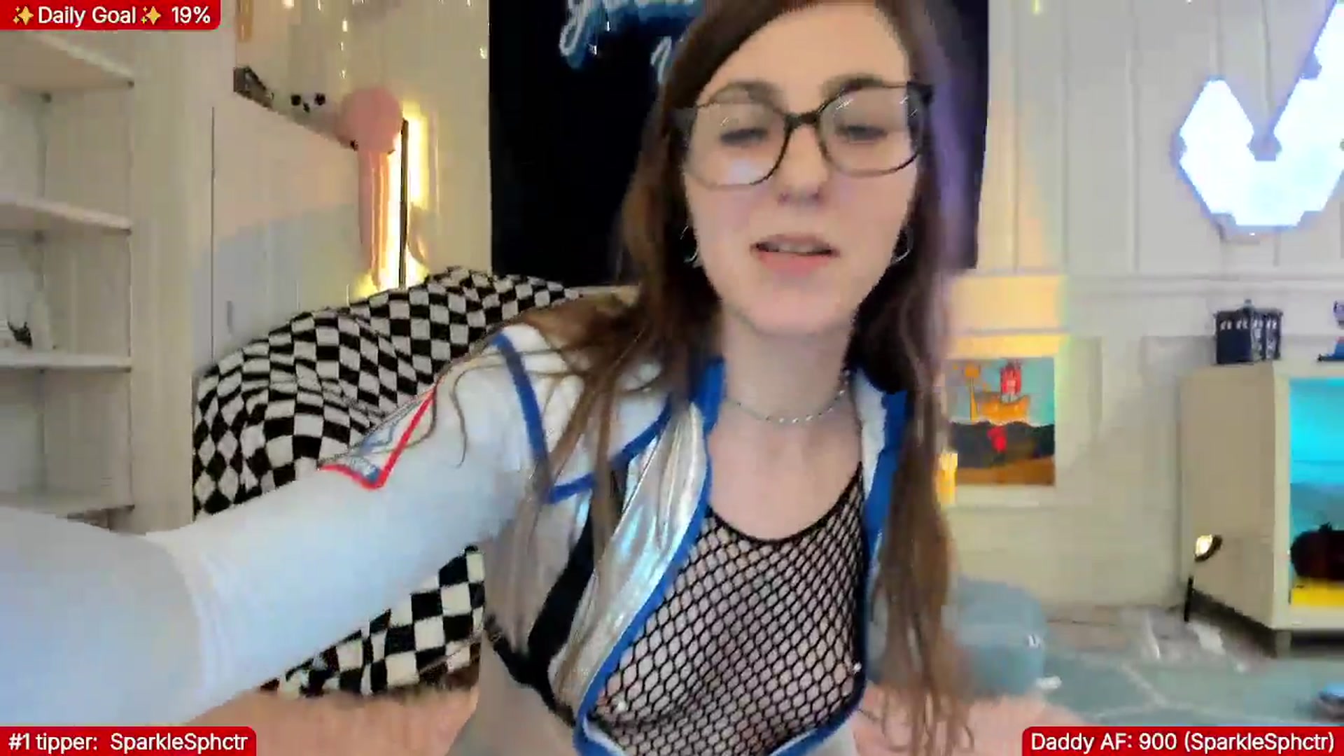 Gallery image thumbnail from TheSharkQueen's myfreecams stream on, 02/19/2026, 06:39 image 7 of 20