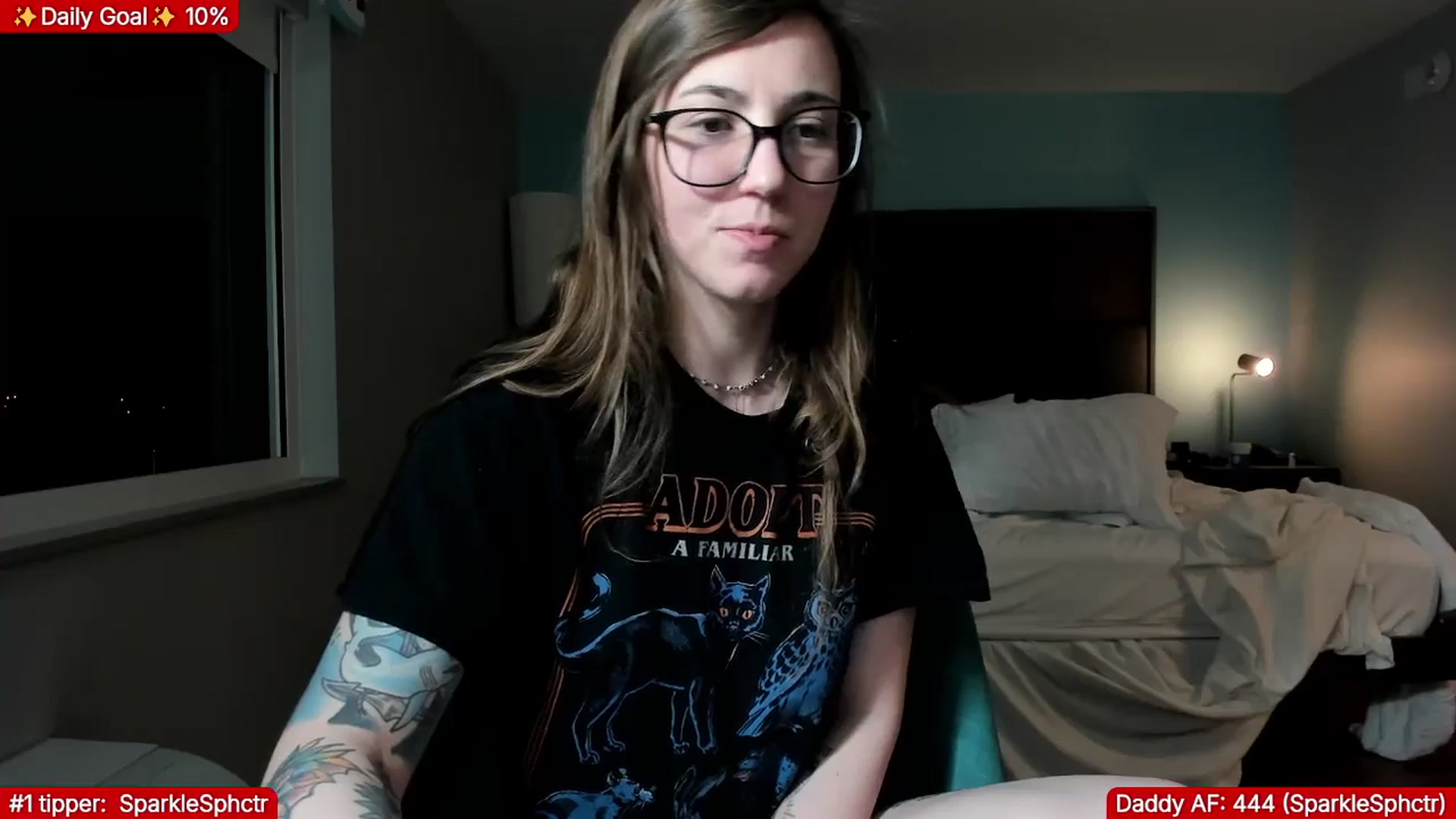 Gallery image thumbnail from TheSharkQueen's myfreecams stream on, 02/21/2026, 05:53 image 12 of 20