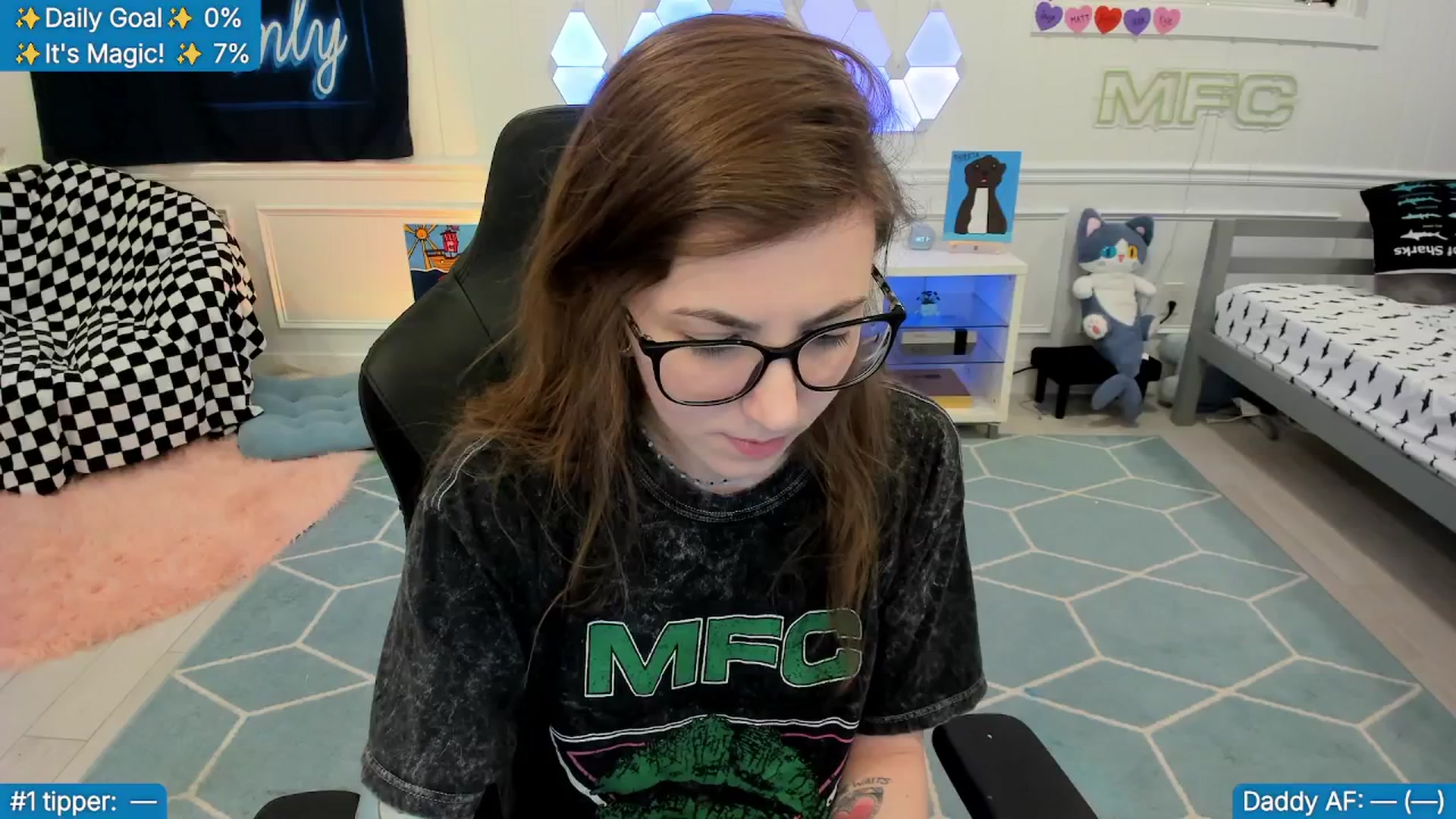 Gallery image thumbnail from TheSharkQueen's myfreecams stream on, 02/27/2026, 06:18 image 8 of 20