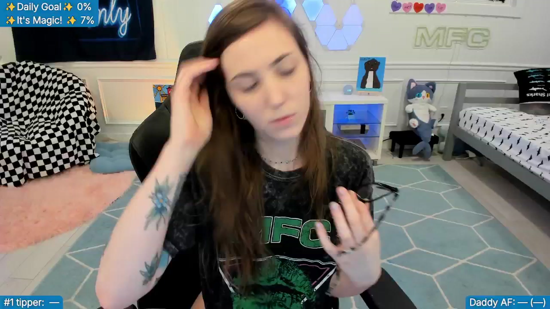 Gallery image thumbnail from TheSharkQueen's myfreecams stream on, 02/27/2026, 06:18 image 7 of 20