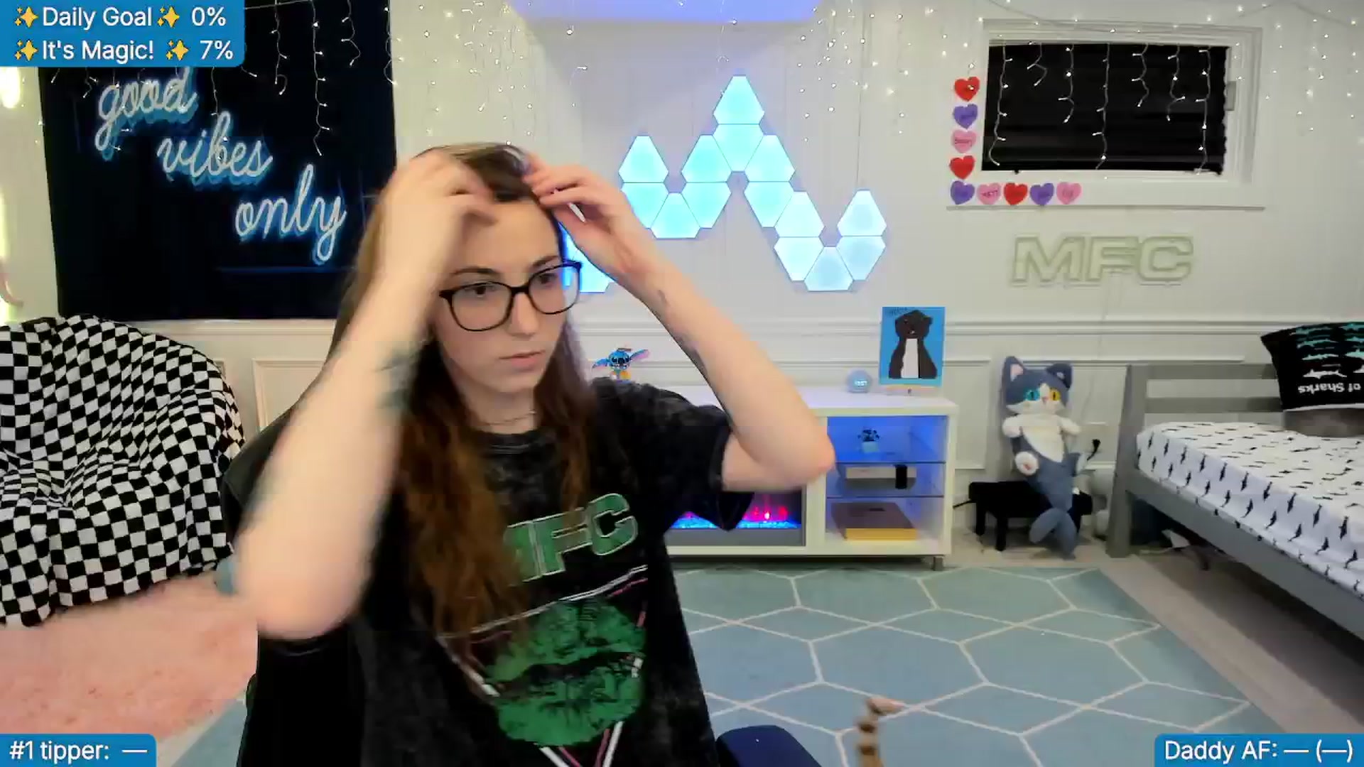 Gallery image thumbnail from TheSharkQueen's myfreecams stream on, 02/27/2026, 06:18 image 4 of 20