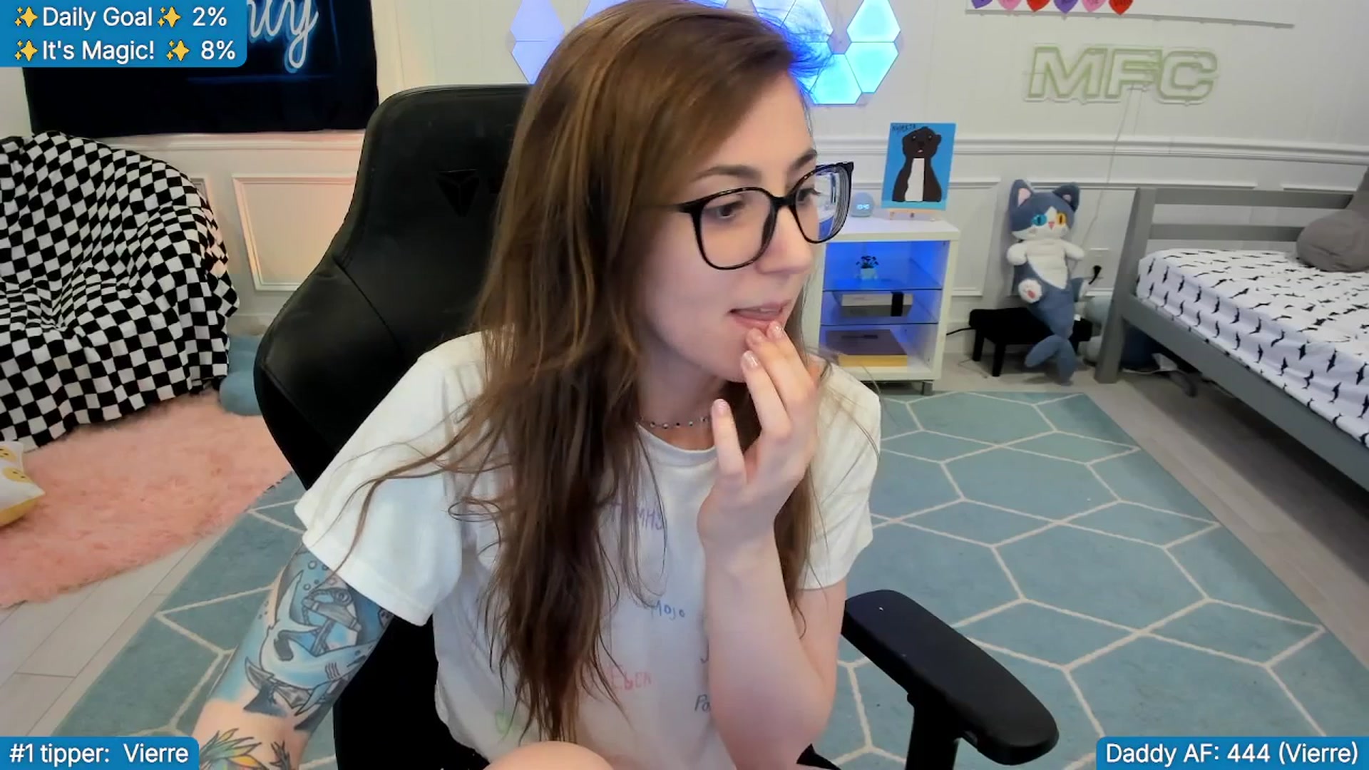 Gallery image thumbnail from TheSharkQueen's myfreecams stream on, 02/28/2026, 05:55 image 5 of 20