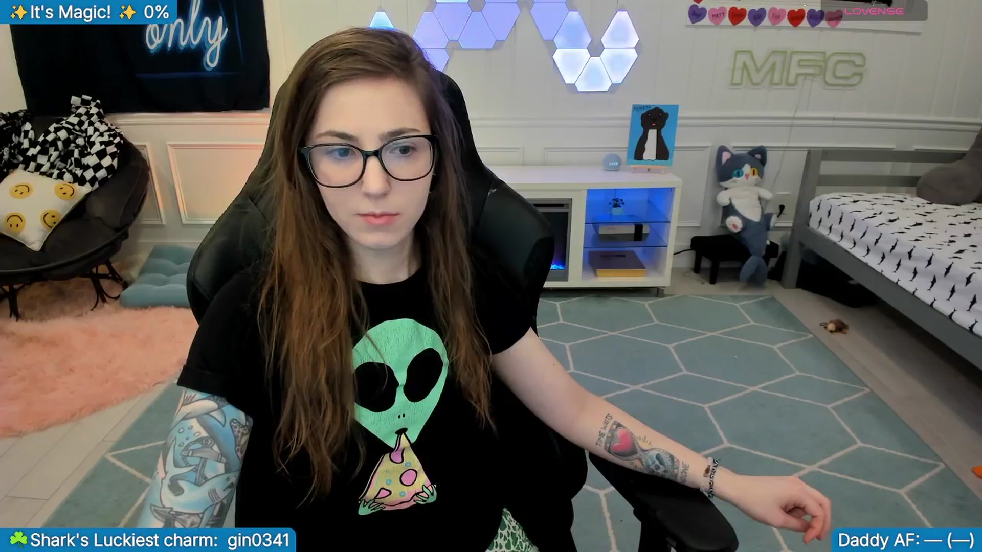 Gallery image thumbnail from TheSharkQueen's myfreecams stream on, 03/04/2026, 06:08 image 2 of 20