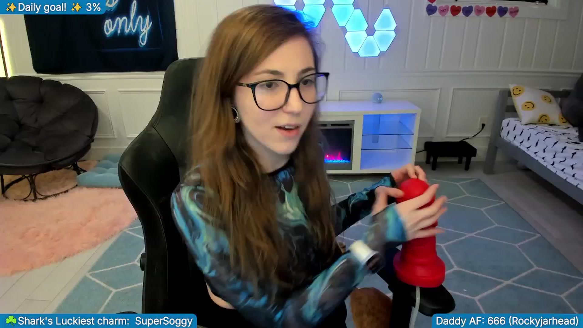 Gallery image thumbnail from TheSharkQueen's myfreecams stream on, 03/12/2026, 03:58 image 12 of 20