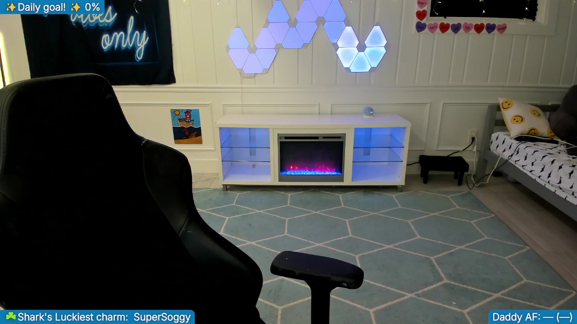 Gallery image thumbnail from TheSharkQueen's myfreecams stream on, 03/12/2026, 03:58 image 1 of 20