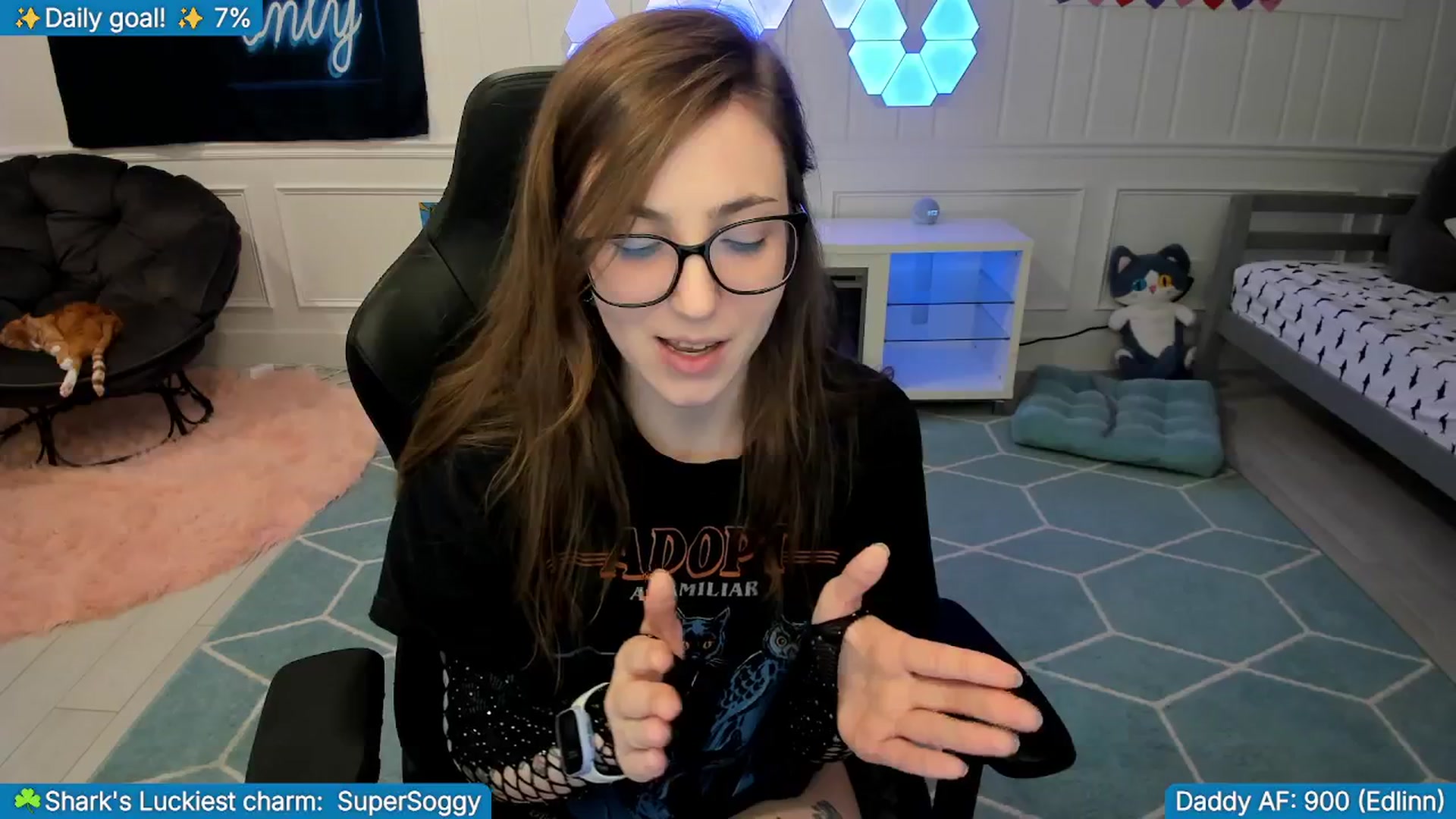 Gallery image thumbnail from TheSharkQueen's myfreecams stream on, 03/14/2026, 03:39 image 12 of 20