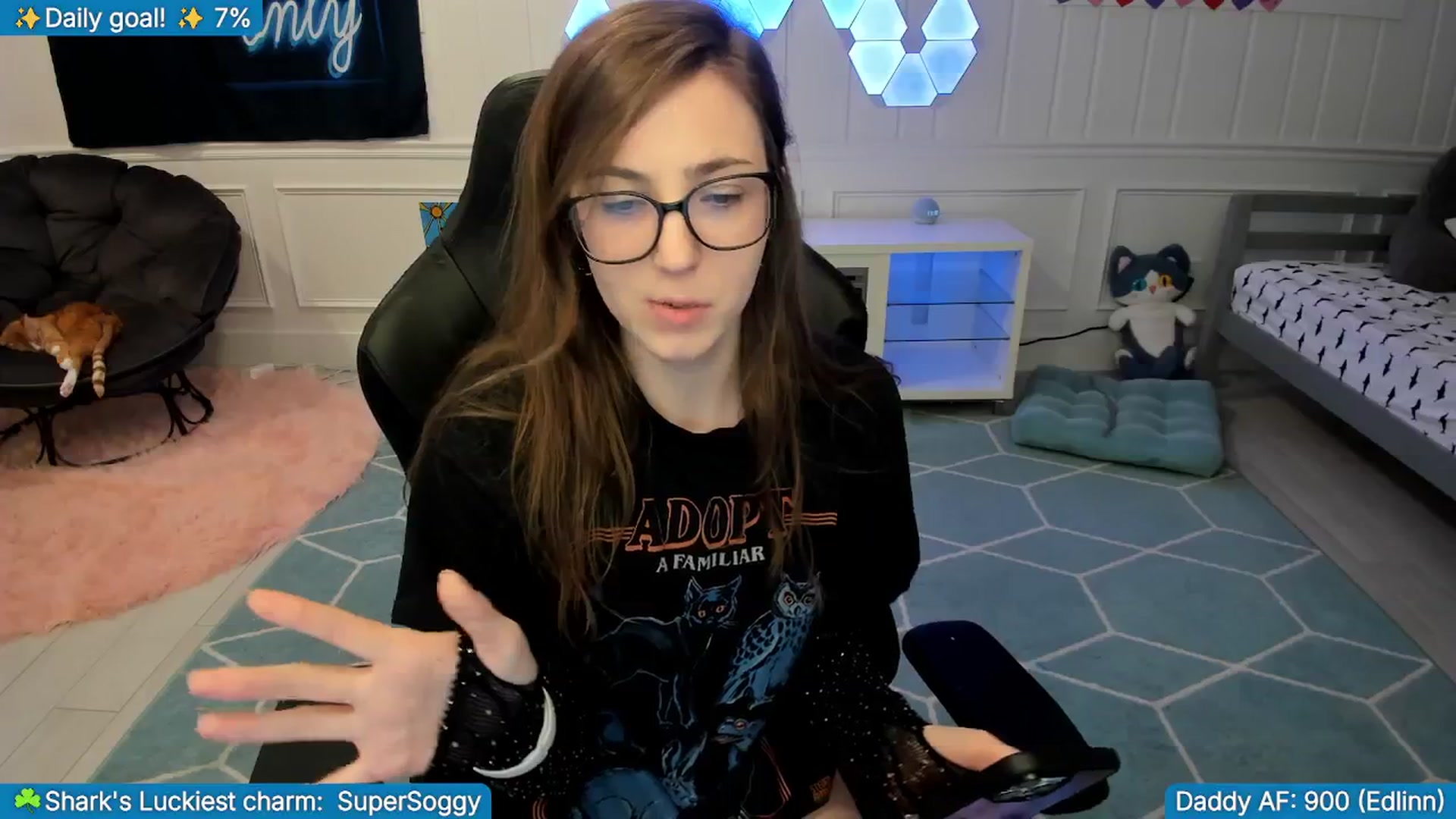 Gallery image thumbnail from TheSharkQueen's myfreecams stream on, 03/14/2026, 03:39 image 14 of 20
