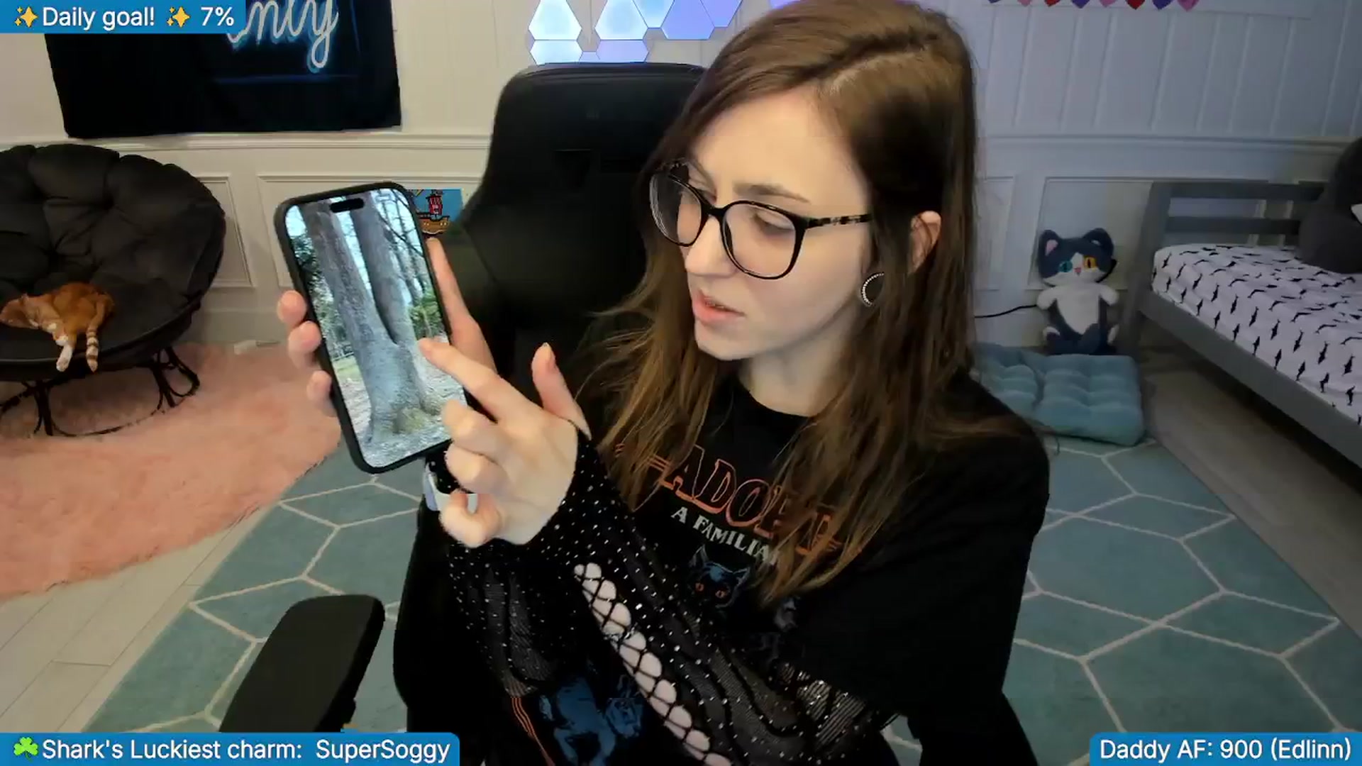 Gallery image thumbnail from TheSharkQueen's myfreecams stream on, 03/14/2026, 03:39 image 13 of 20