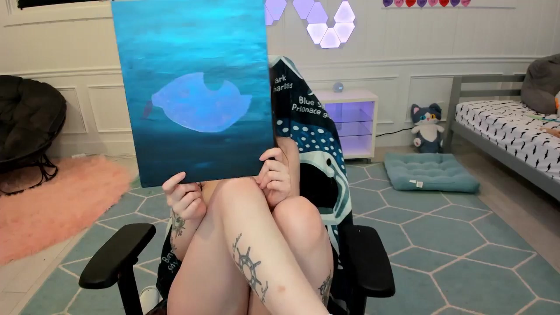 Gallery image thumbnail from TheSharkQueen's myfreecams stream on, 03/21/2026, 06:05 image 18 of 20