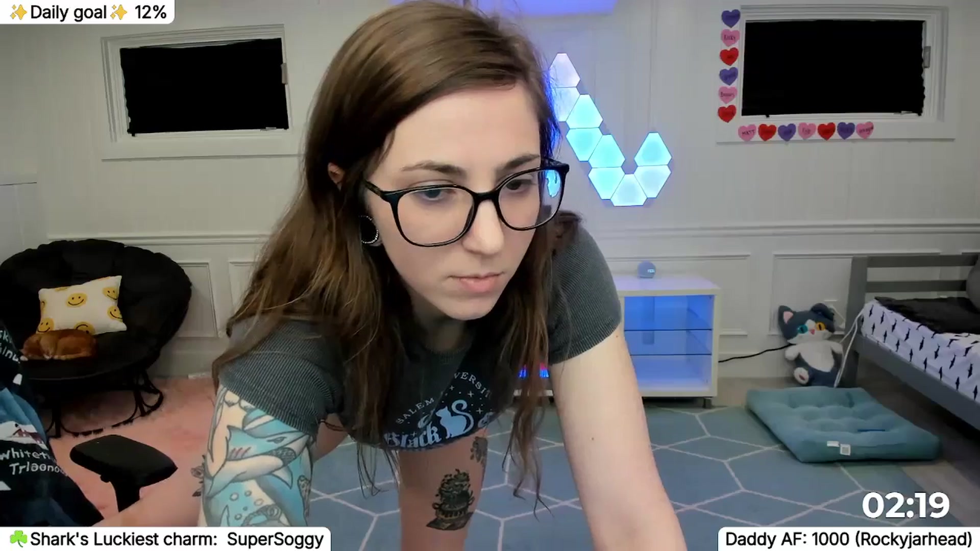 Gallery image thumbnail from TheSharkQueen's myfreecams stream on, 03/22/2026, 05:23 image 19 of 20