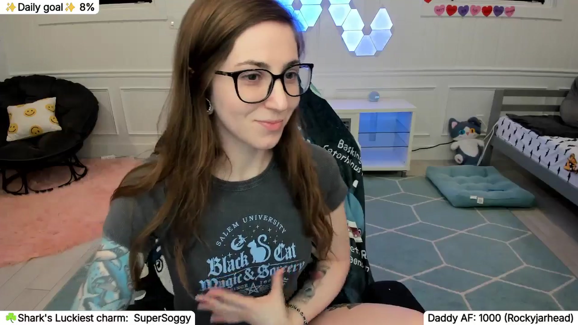 Gallery image thumbnail from TheSharkQueen's myfreecams stream on, 03/22/2026, 05:23 image 13 of 20