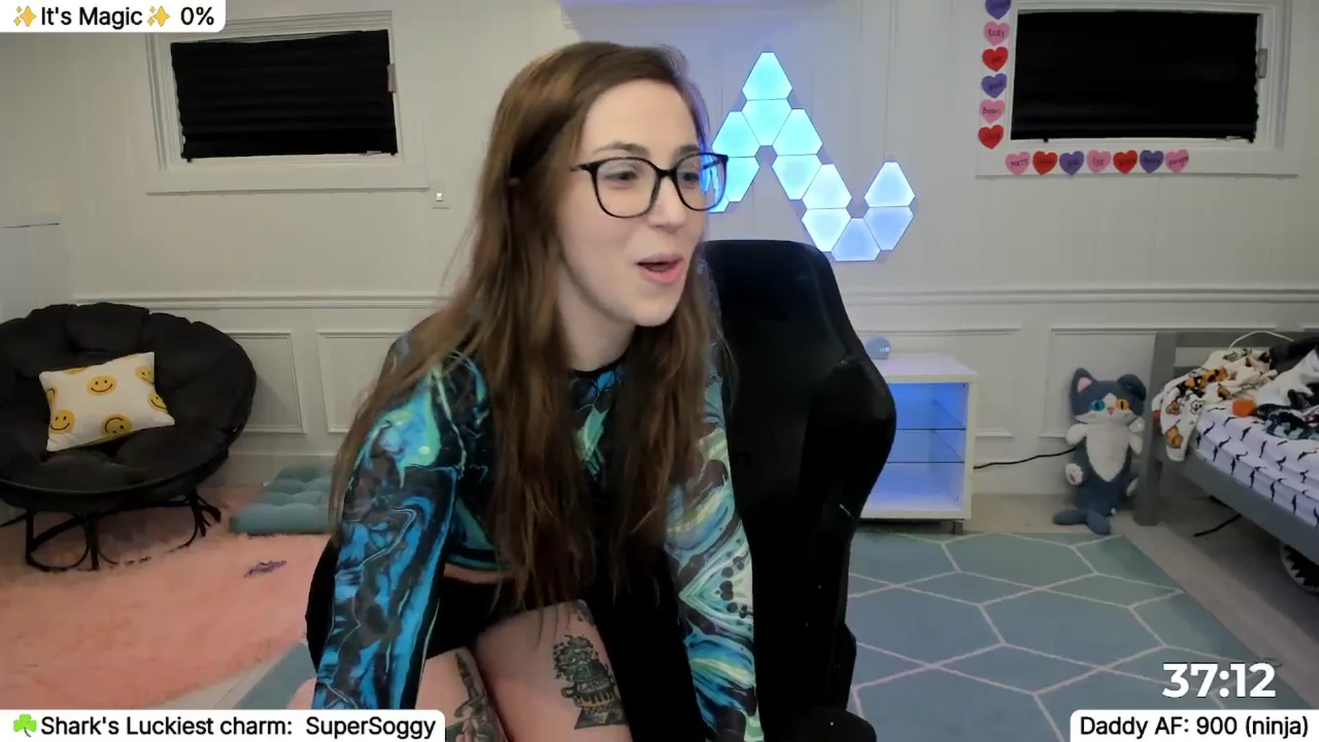 Gallery image thumbnail from TheSharkQueen's myfreecams stream on, 03/25/2026, 03:24 image 7 of 20