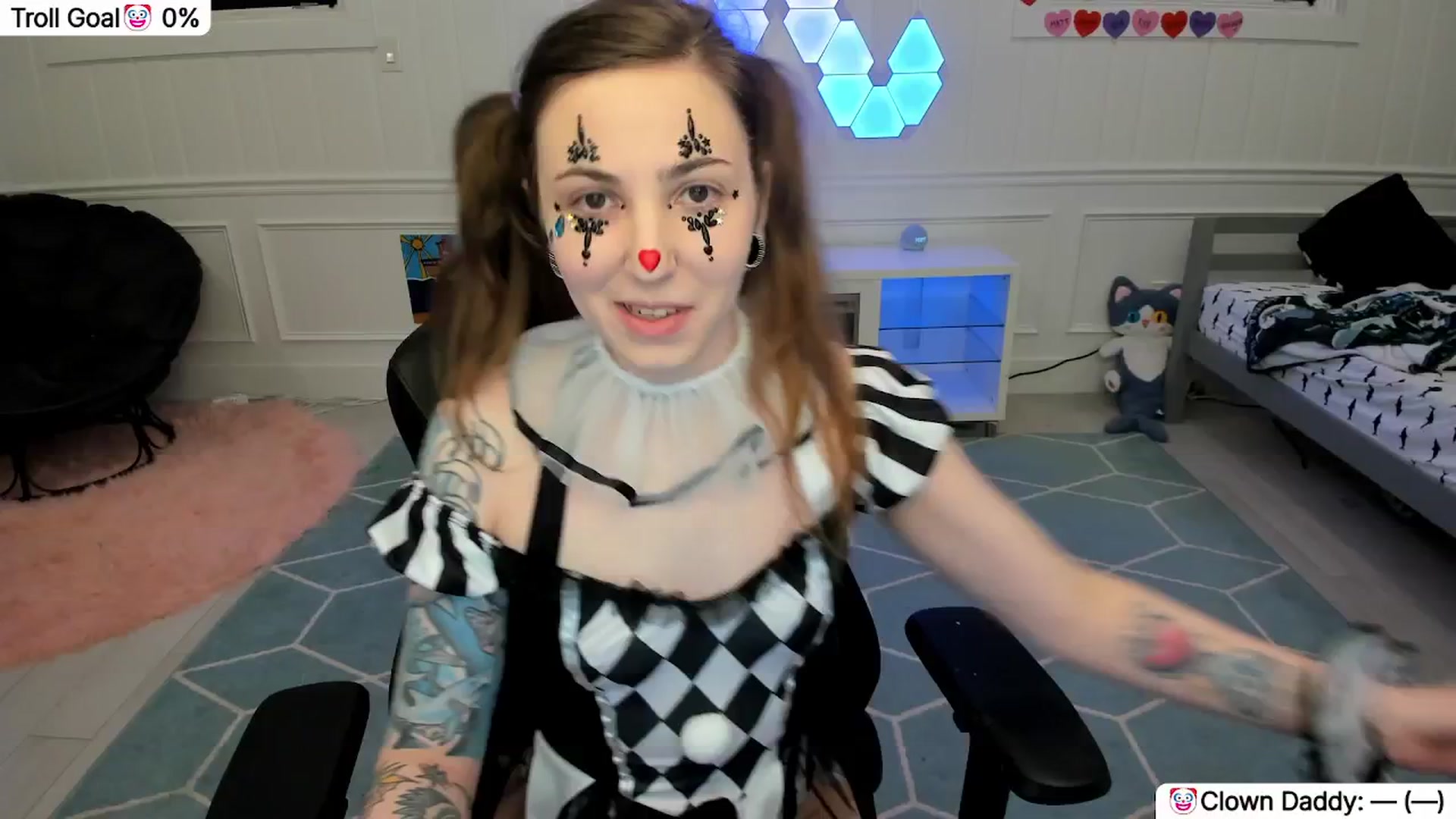 Gallery image thumbnail from TheSharkQueen's myfreecams stream on, 03/29/2026, 06:04 image 1 of 20