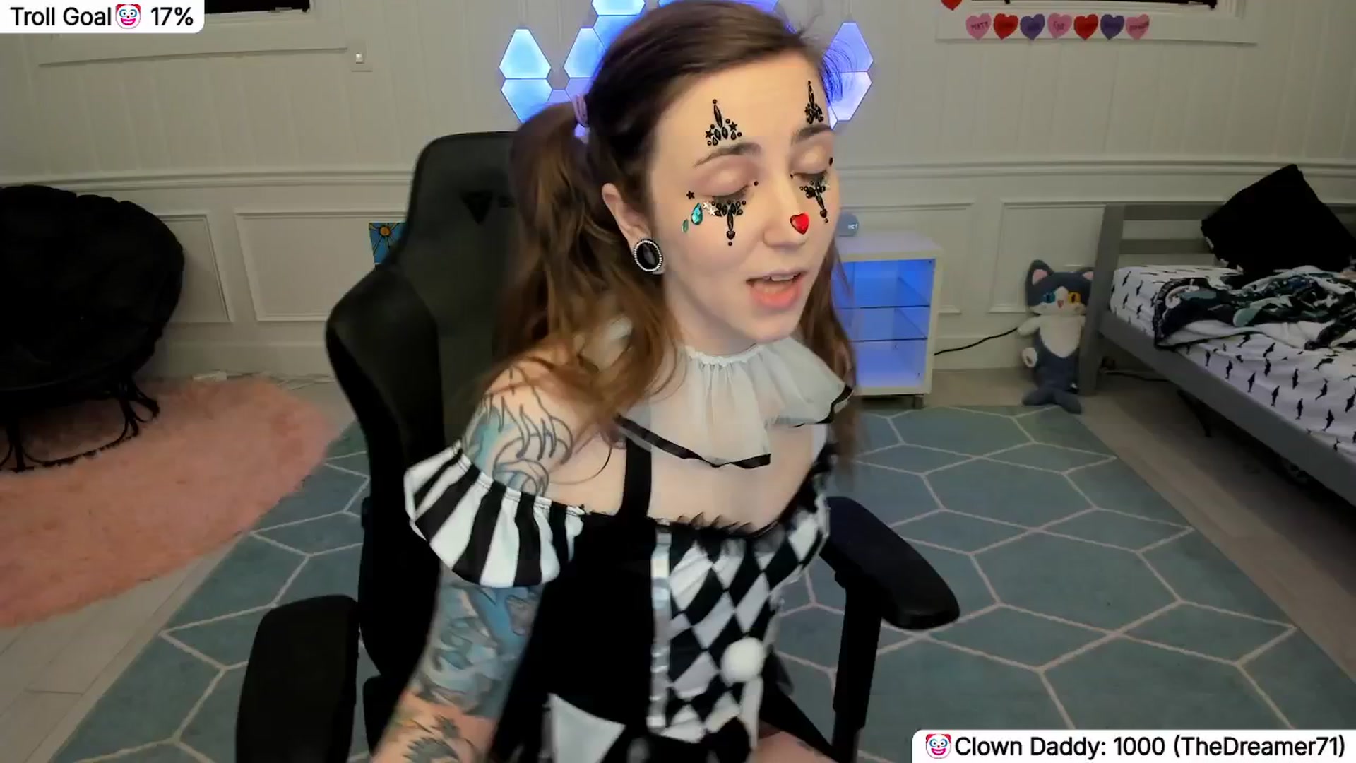 Gallery image thumbnail from TheSharkQueen's myfreecams stream on, 03/29/2026, 06:04 image 4 of 20