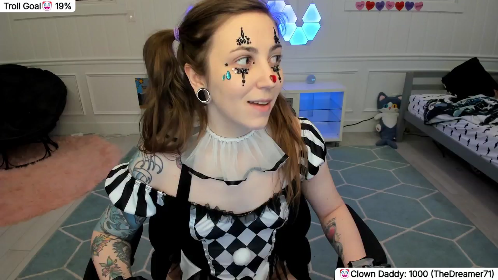 Gallery image thumbnail from TheSharkQueen's myfreecams stream on, 03/29/2026, 06:04 image 5 of 20