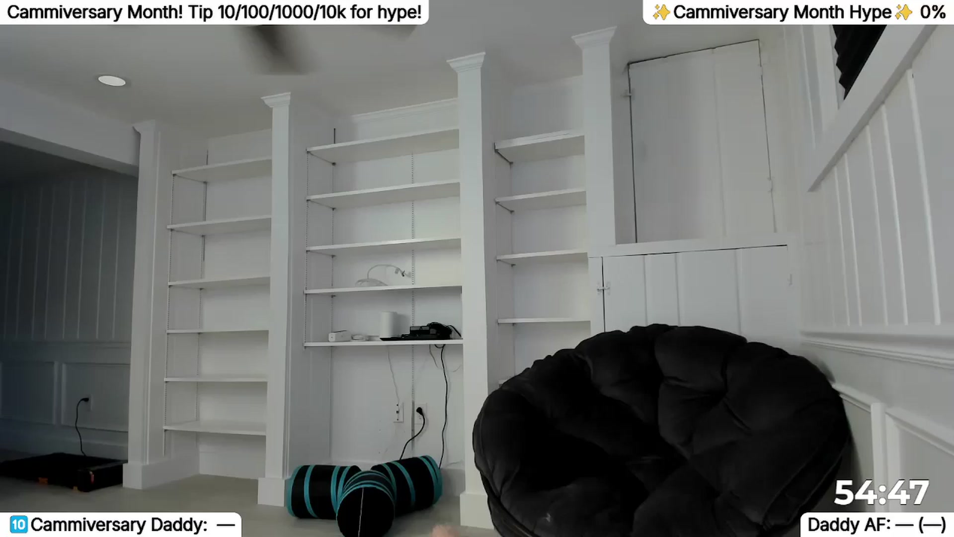 Gallery image thumbnail from TheSharkQueen's myfreecams stream on, 04/01/2026, 08:02 image 1 of 20