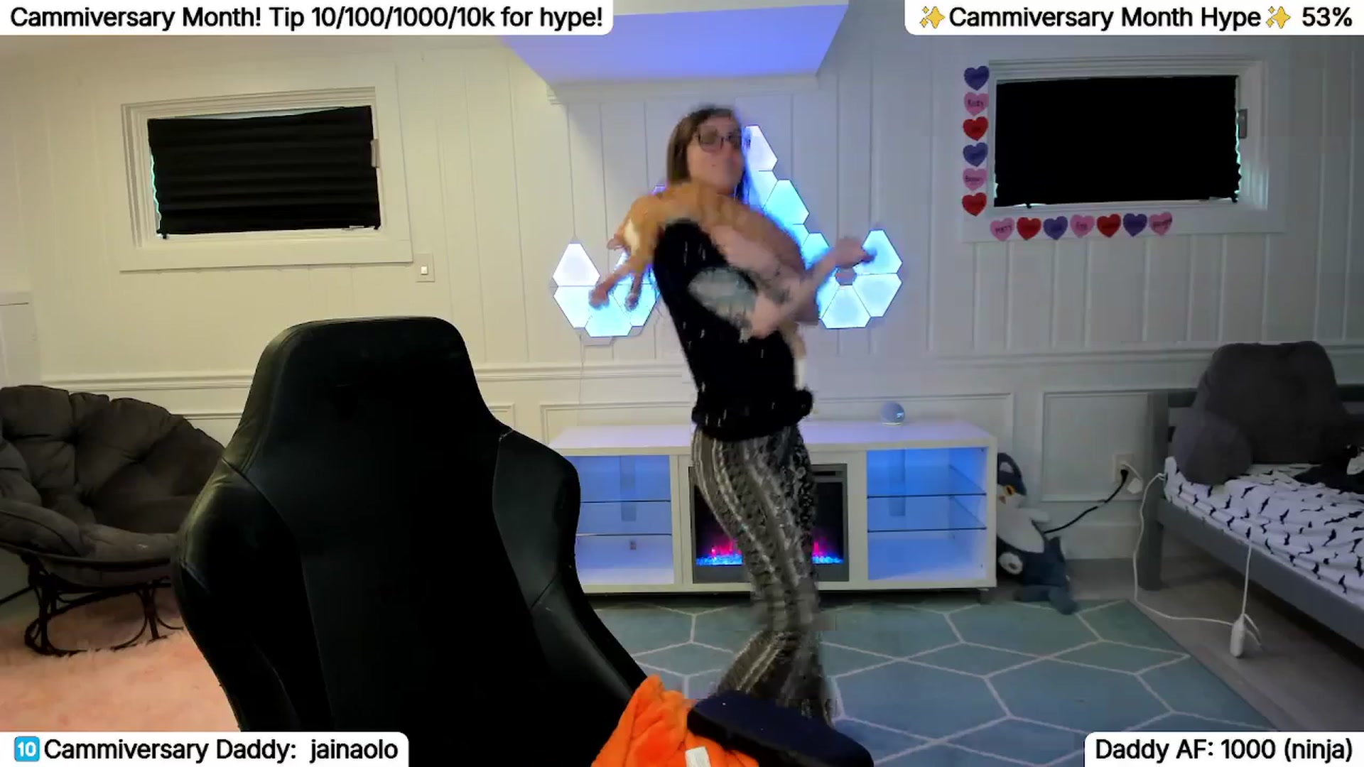 Gallery image thumbnail from TheSharkQueen's myfreecams stream on, 04/02/2026, 21:48 image 18 of 20
