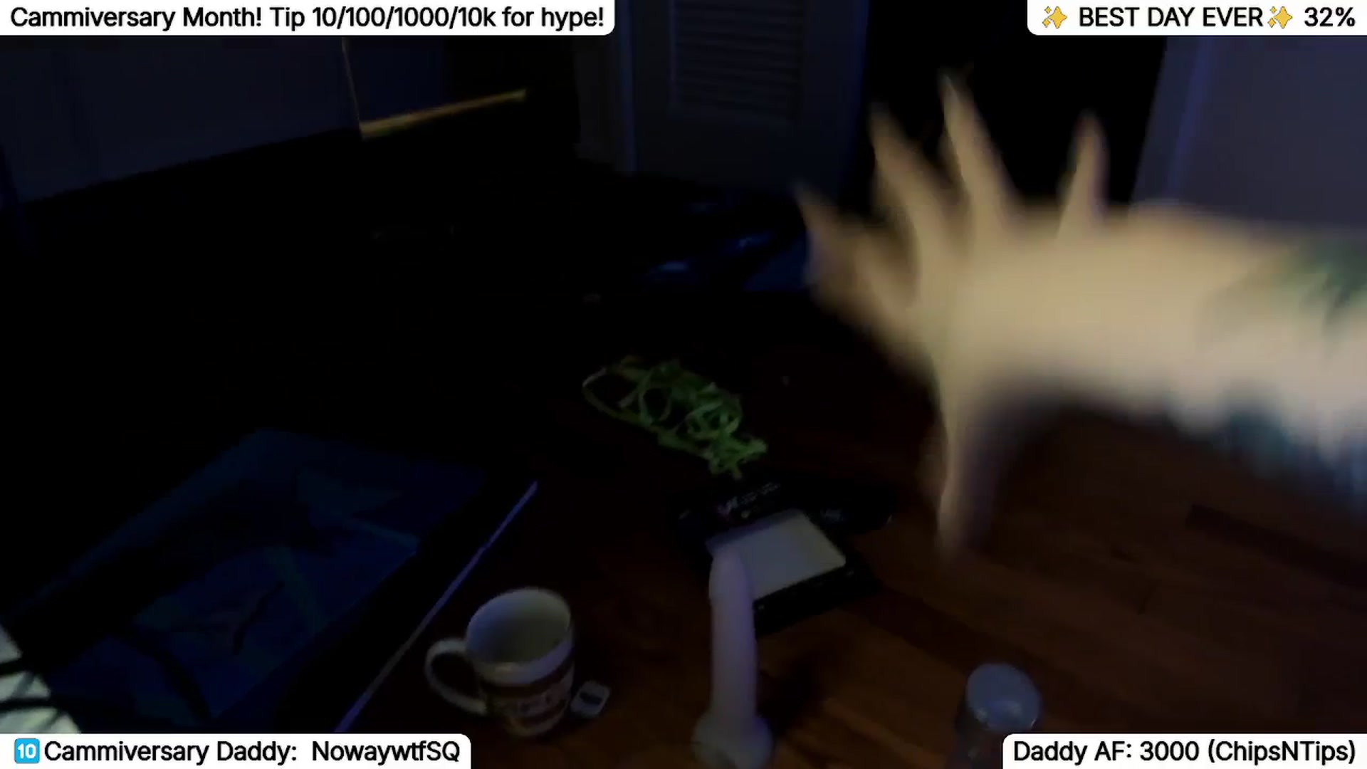 Gallery image thumbnail from TheSharkQueen's myfreecams stream on, 04/04/2026, 07:28 image 9 of 20