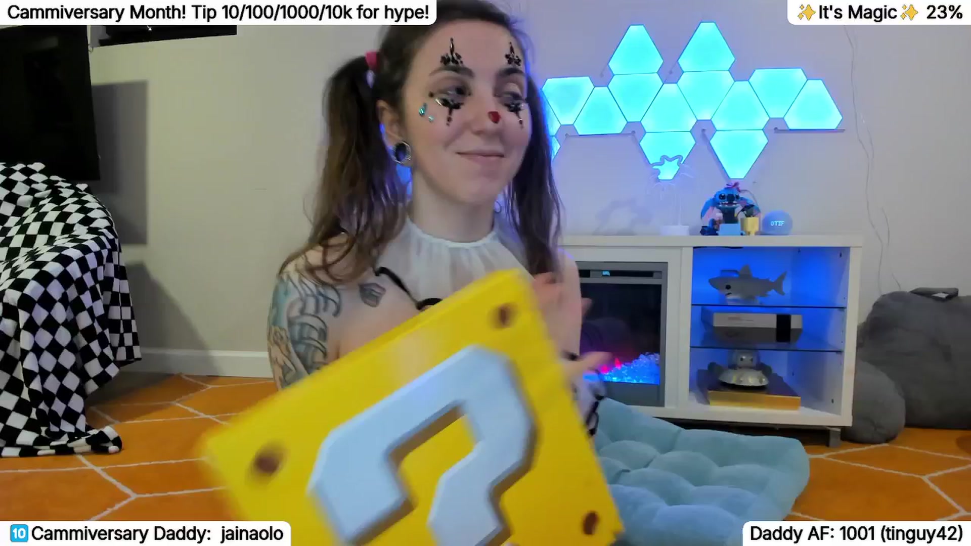 Gallery image thumbnail from TheSharkQueen's myfreecams stream on, 04/18/2026, 06:57 image 18 of 20