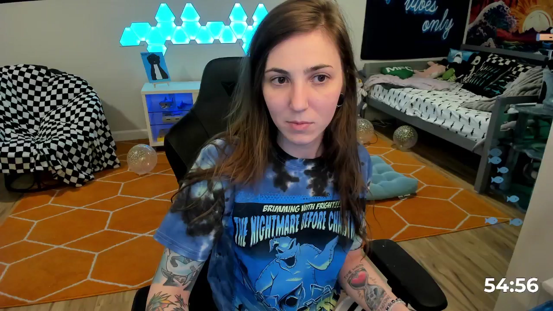Gallery image thumbnail from TheSharkQueen's myfreecams stream on, 04/24/2026, 07:03 image 7 of 20