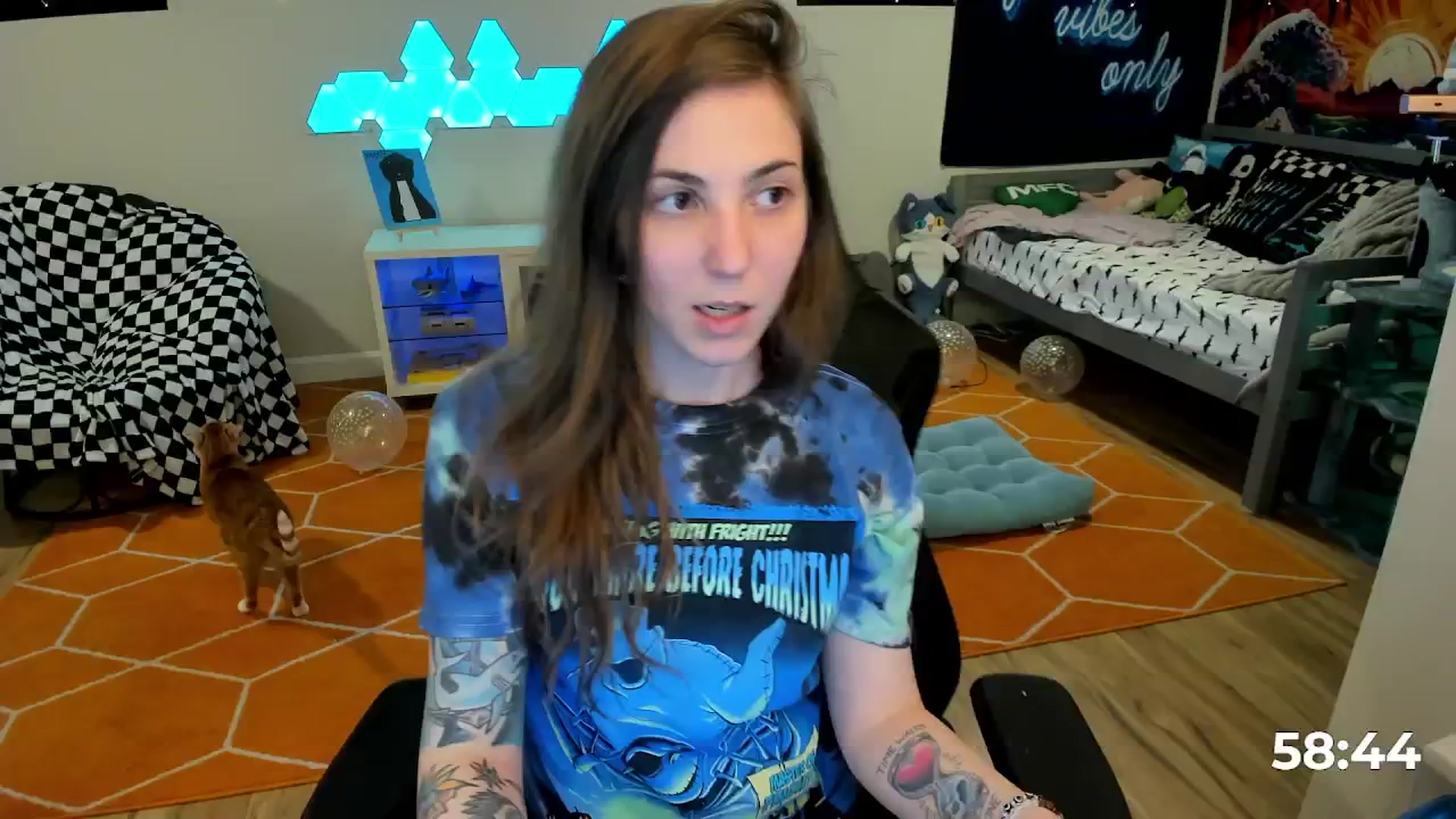 Gallery image thumbnail from TheSharkQueen's myfreecams stream on, 04/24/2026, 07:03 image 1 of 20