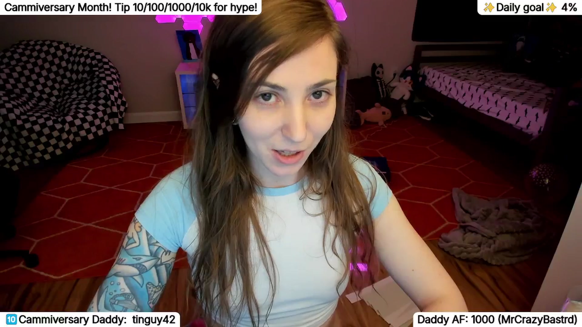 Gallery image thumbnail from TheSharkQueen's myfreecams stream on, 04/25/2026, 03:42 image 17 of 20