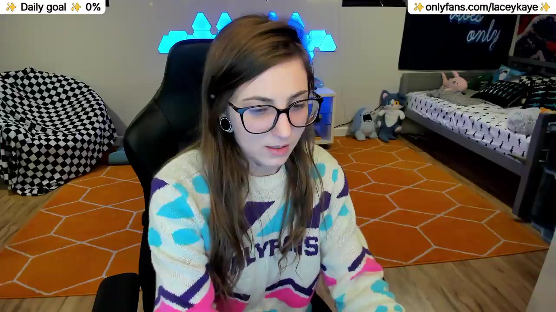 Gallery image thumbnail from TheSharkQueen's myfreecams stream on, 05/09/2026, 04:51 image 1 of 20