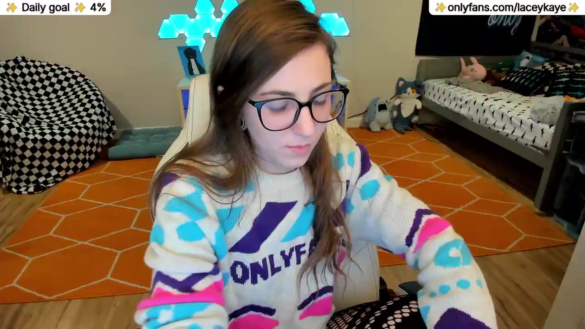 Gallery image thumbnail from TheSharkQueen's myfreecams stream on, 05/09/2026, 04:51 image 14 of 20