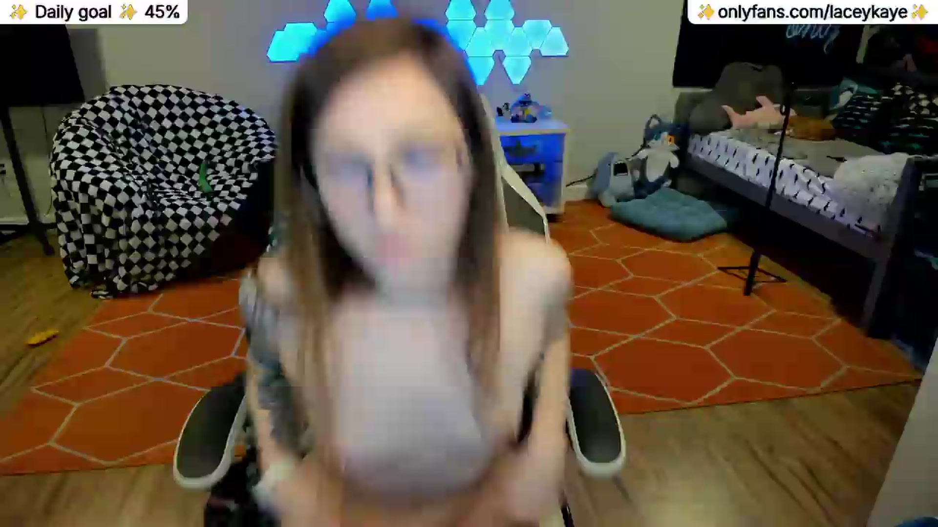 Gallery image thumbnail from TheSharkQueen's myfreecams stream on, 05/13/2026, 06:00 image 15 of 20