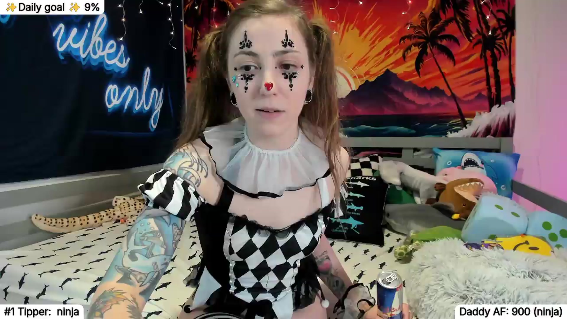Gallery image thumbnail from TheSharkQueen's myfreecams stream on, 05/20/2026, 05:09 image 11 of 20