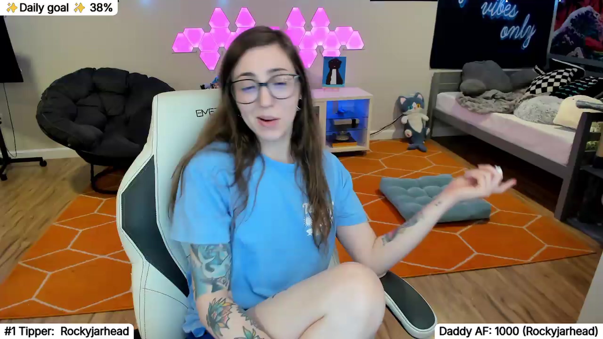 Gallery image thumbnail from TheSharkQueen's myfreecams stream on, 06/04/2026, 04:45 image 20 of 20