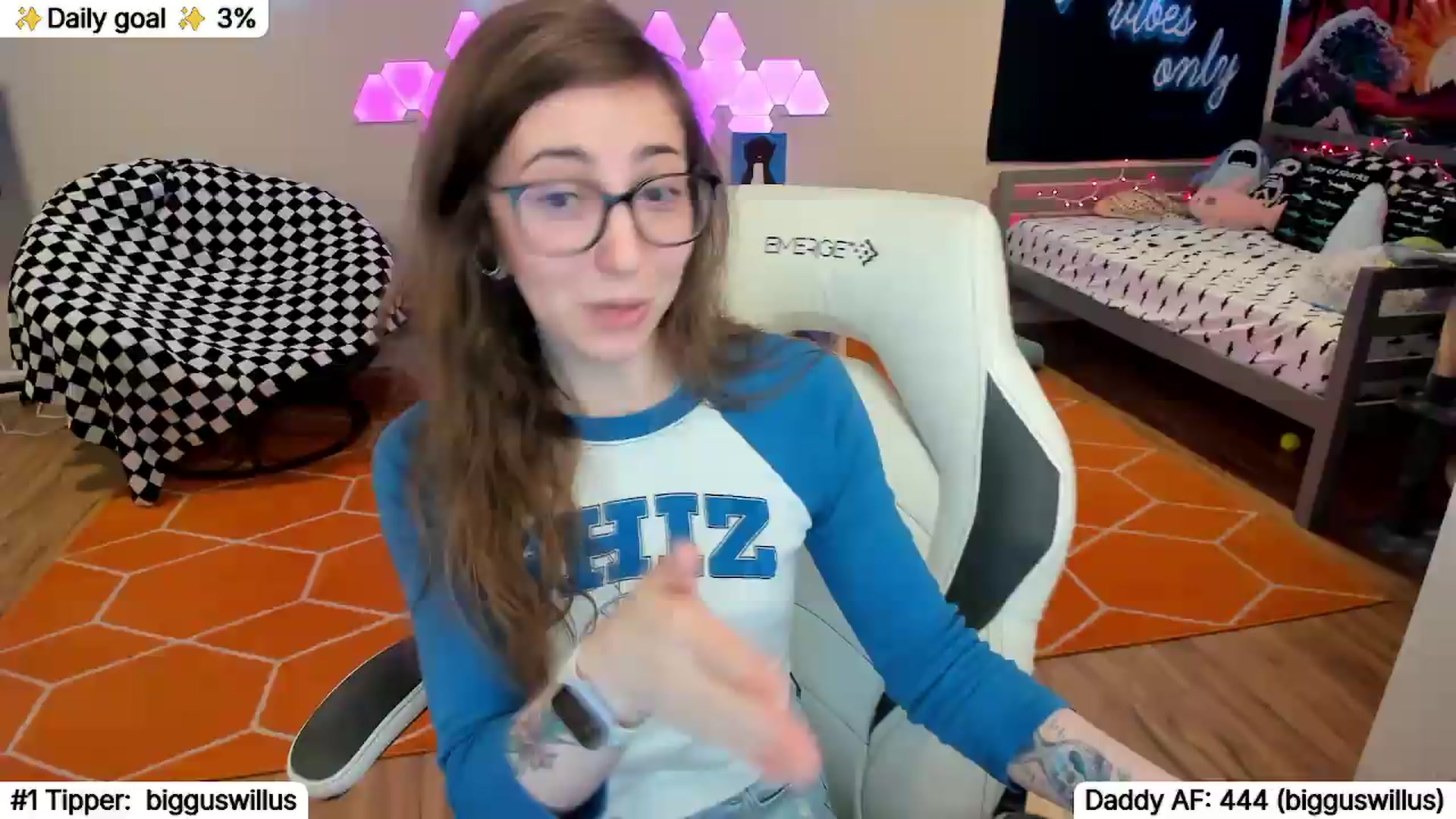 Gallery image thumbnail from TheSharkQueen's myfreecams stream on, 06/06/2026, 20:05 image 20 of 20
